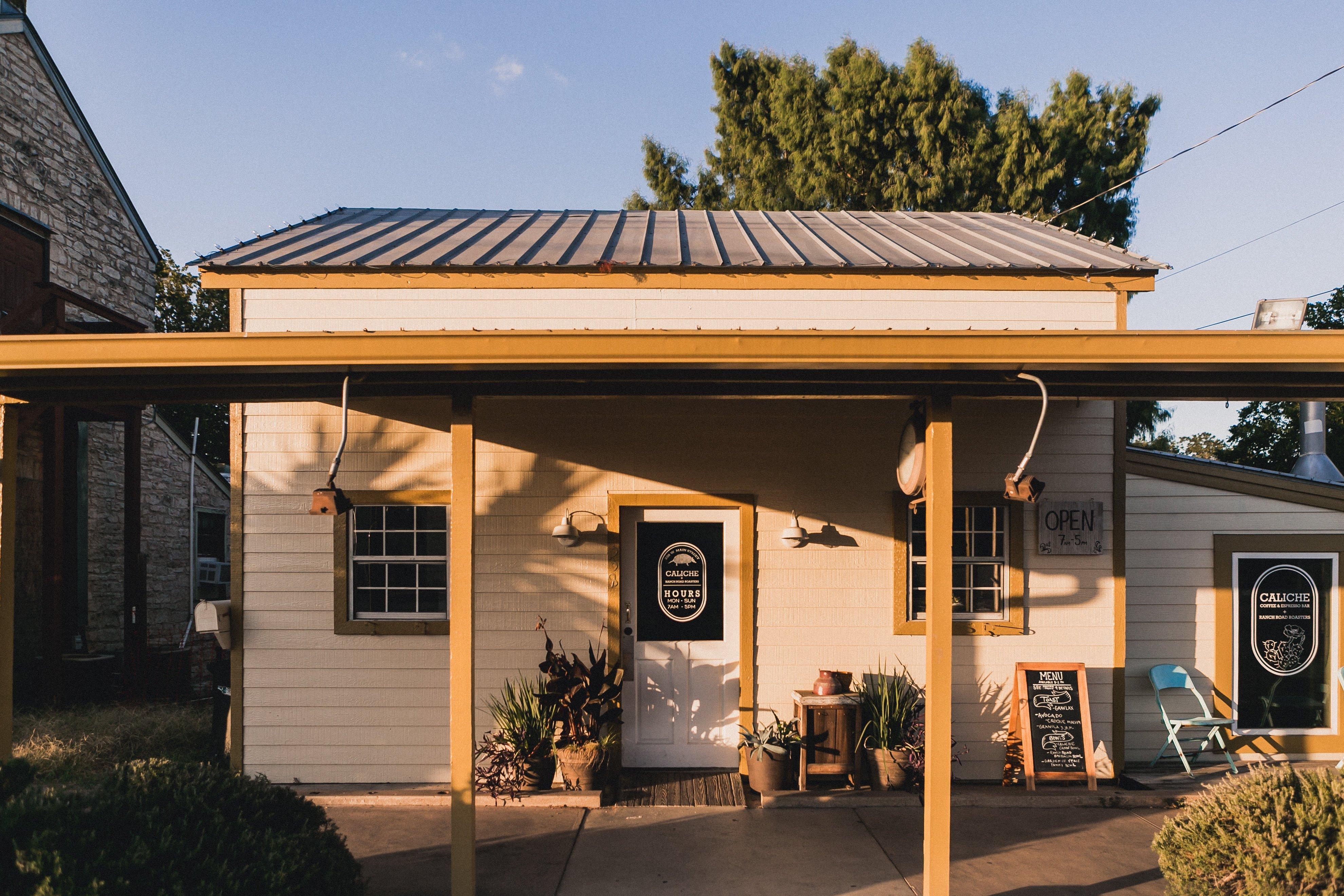 Caliche Coffee Bar & Ranch Road Roasters