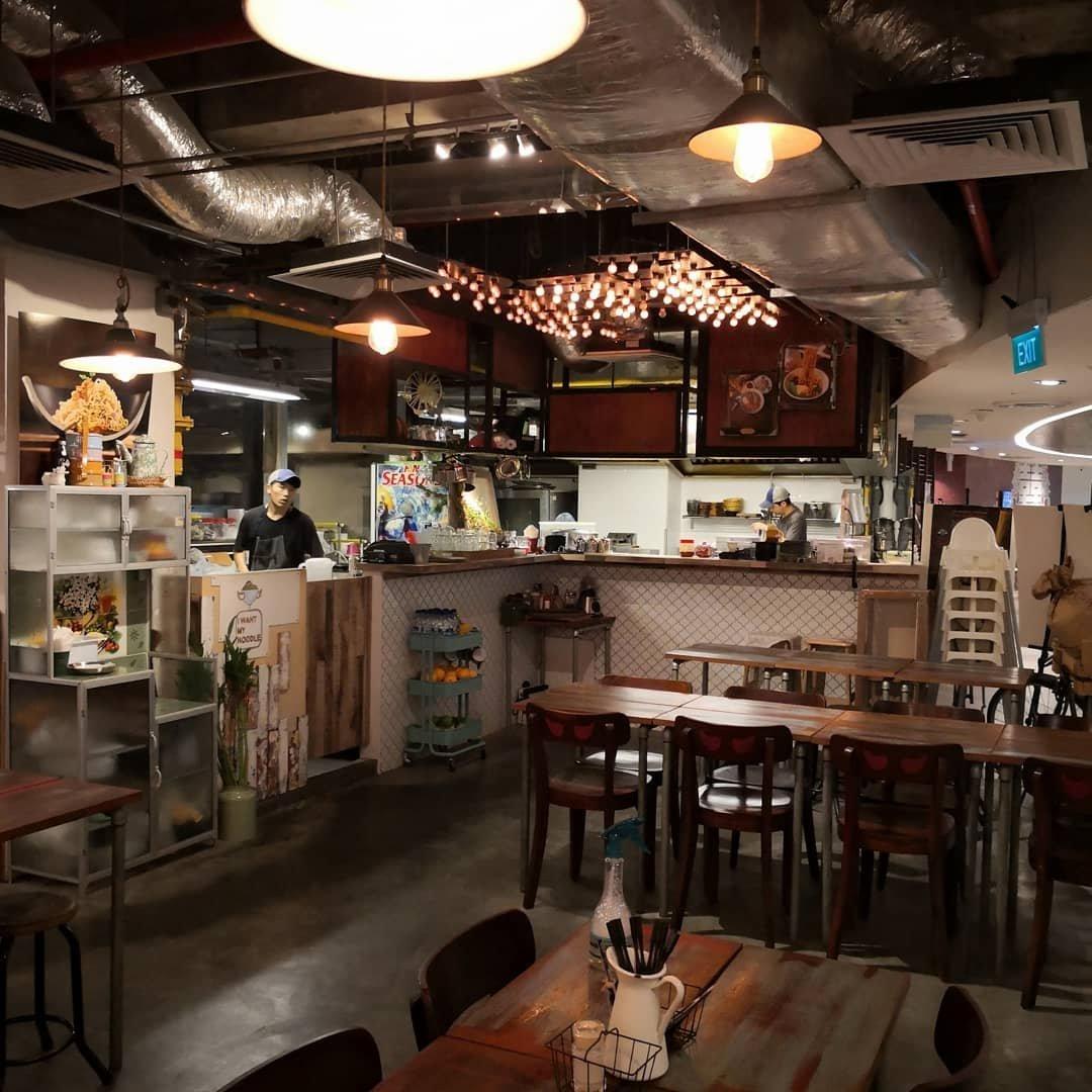 Photo by Anthony_NgOfSg