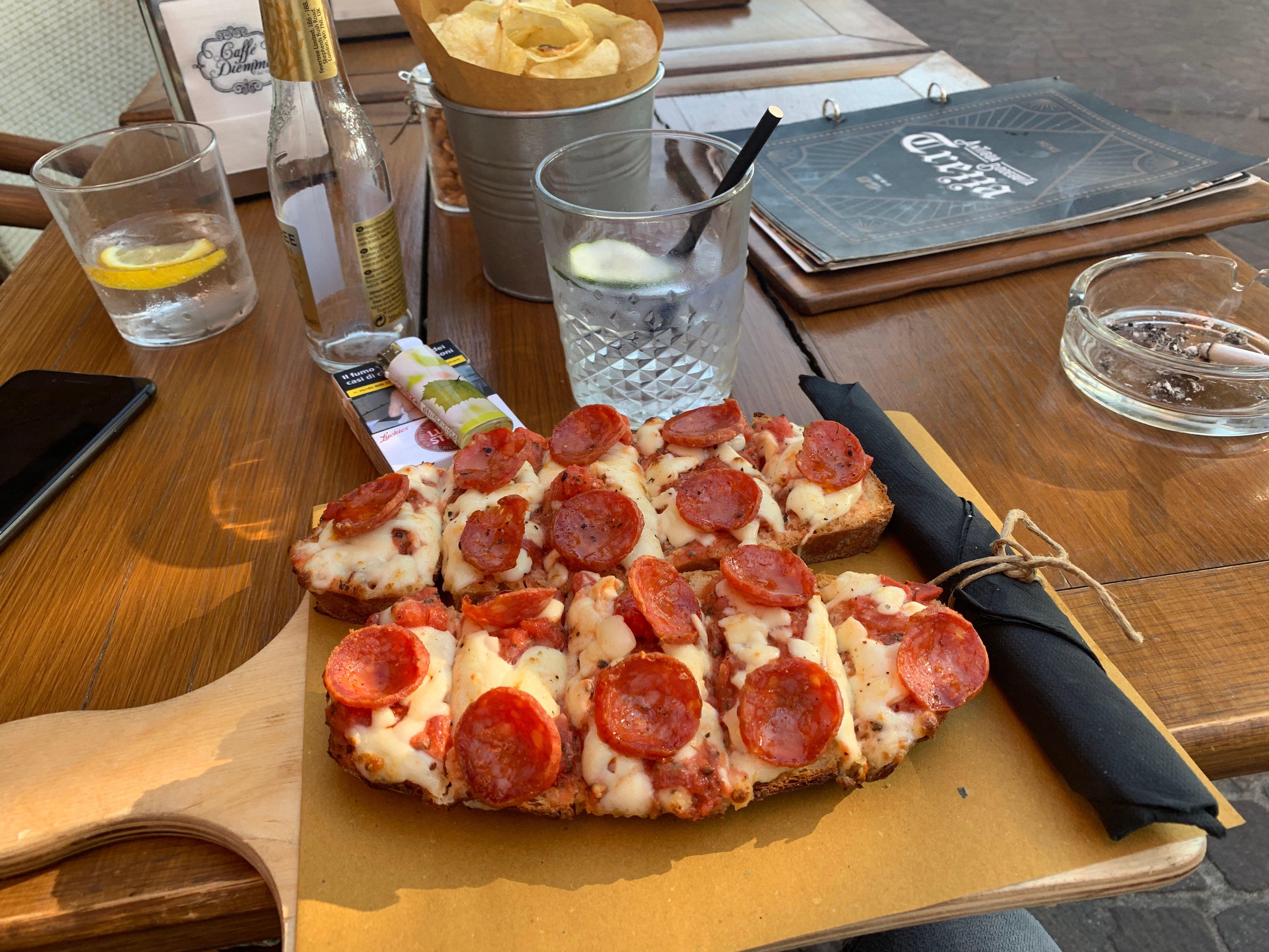 Antigua Bodeguita Trezza