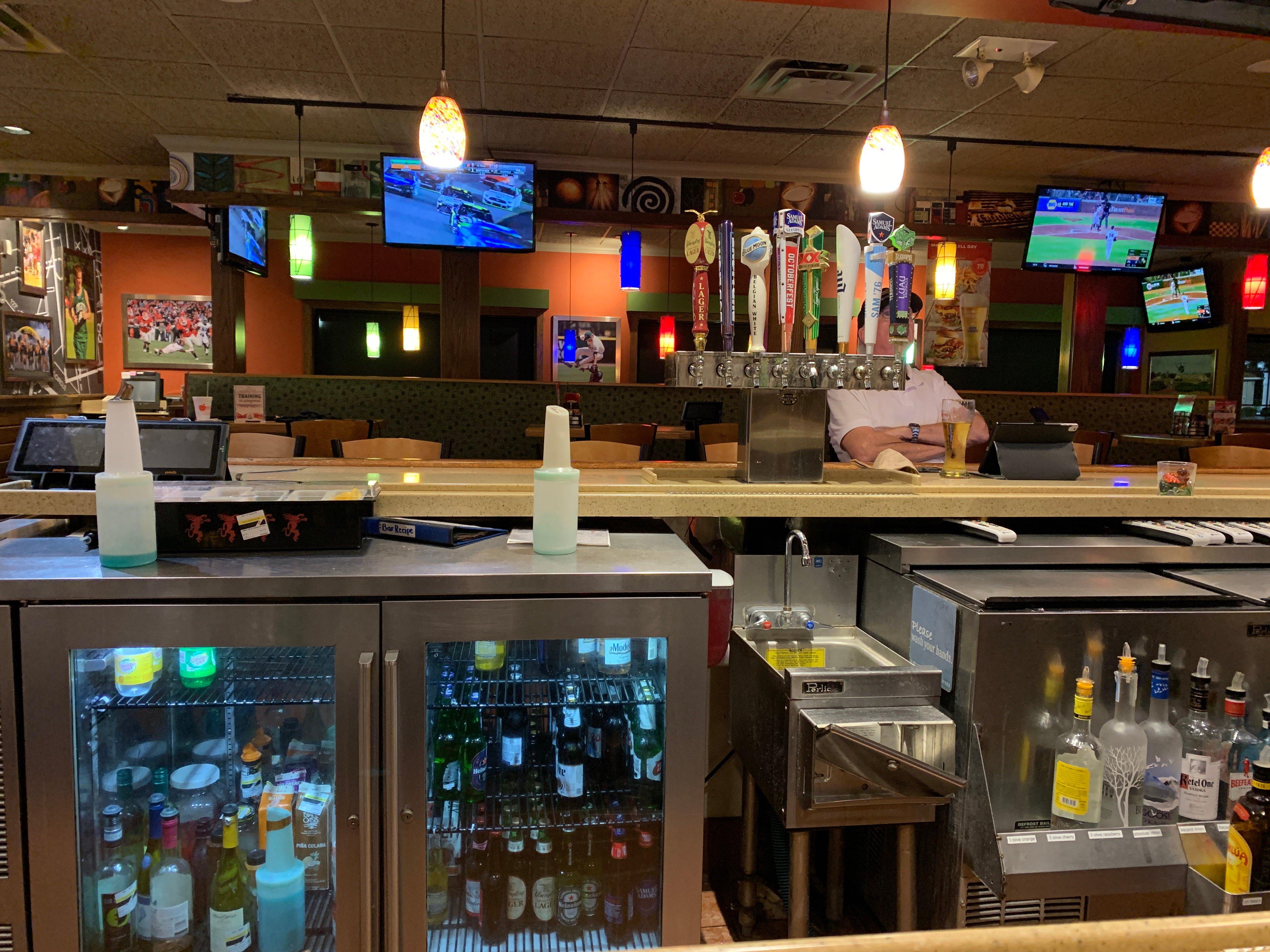 Applebee's Grill + Bar