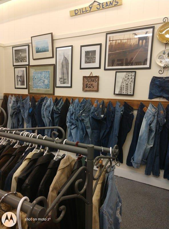 Nifty Picks & Collectibles