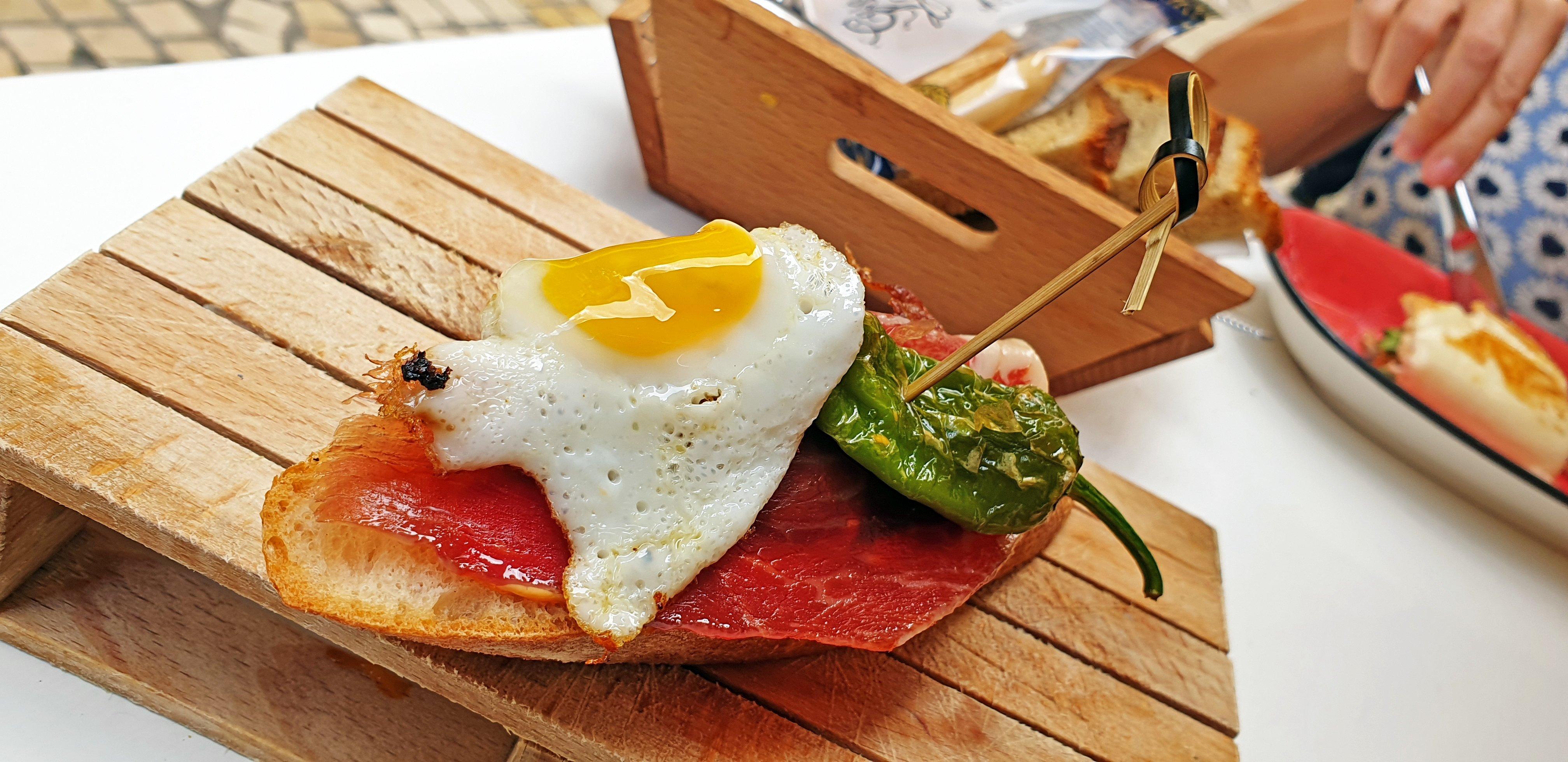 Photo by laszloszucs