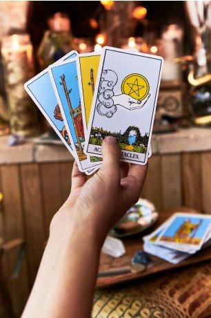Master Psychic Ann Ross