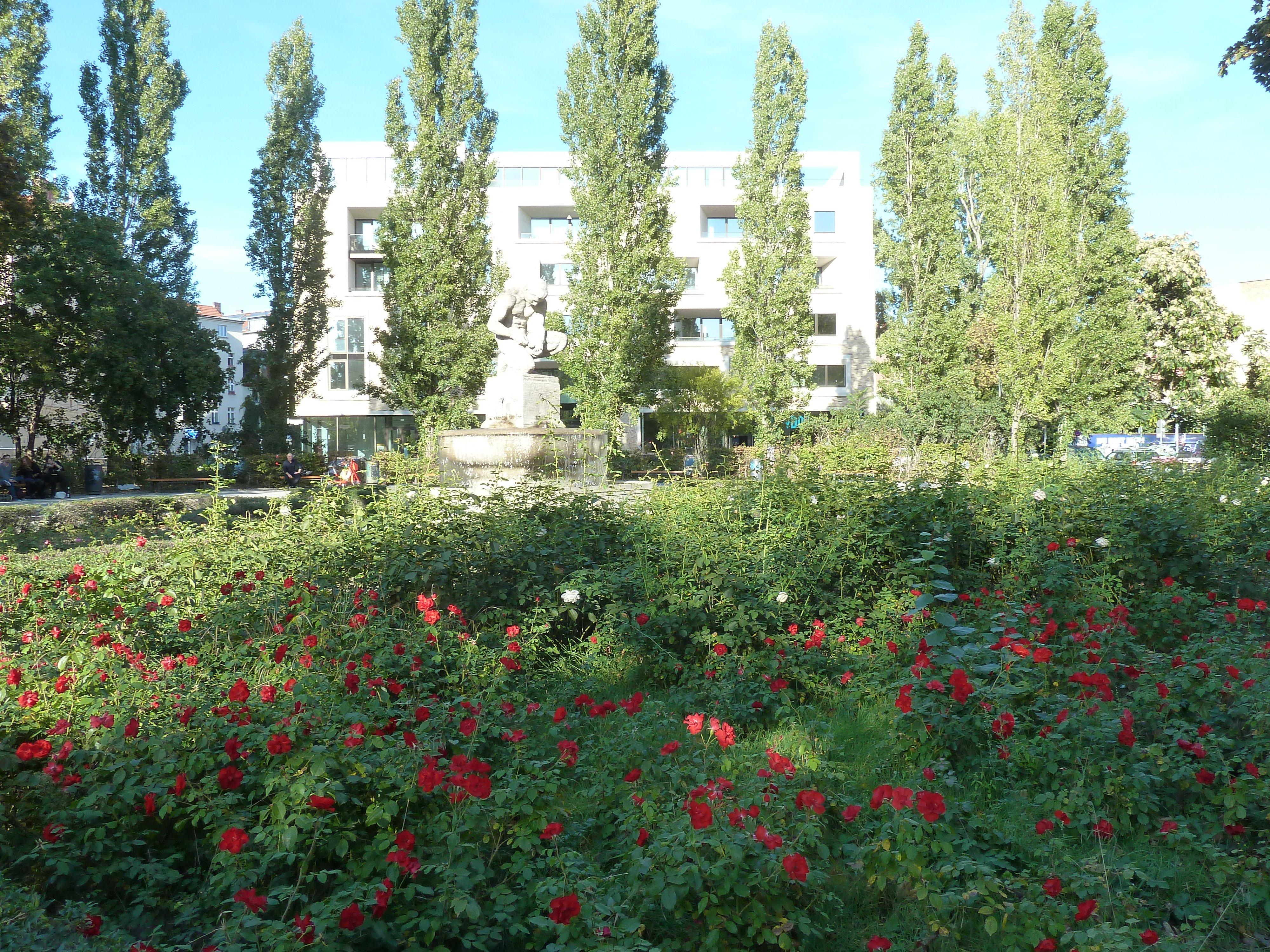 Pappelplatz mit Geldzählerbrunnen