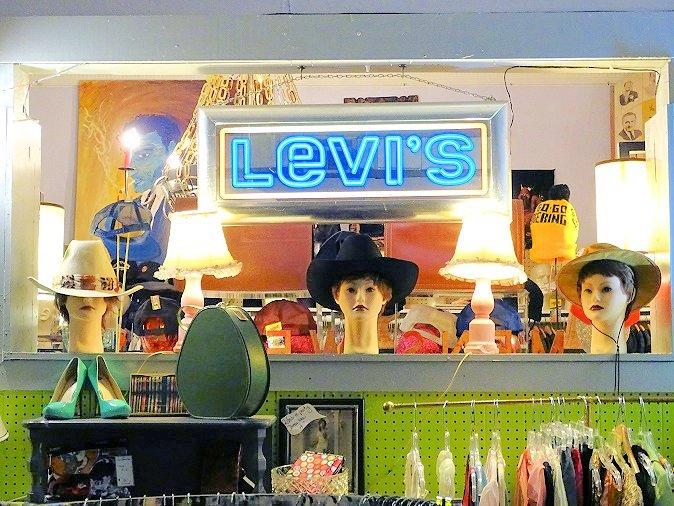 Starland Vintage & Unusual (fka Pre to Post Modern)