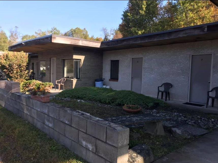 Orazzi's Blue Ridge Inn Restaurant & Motel