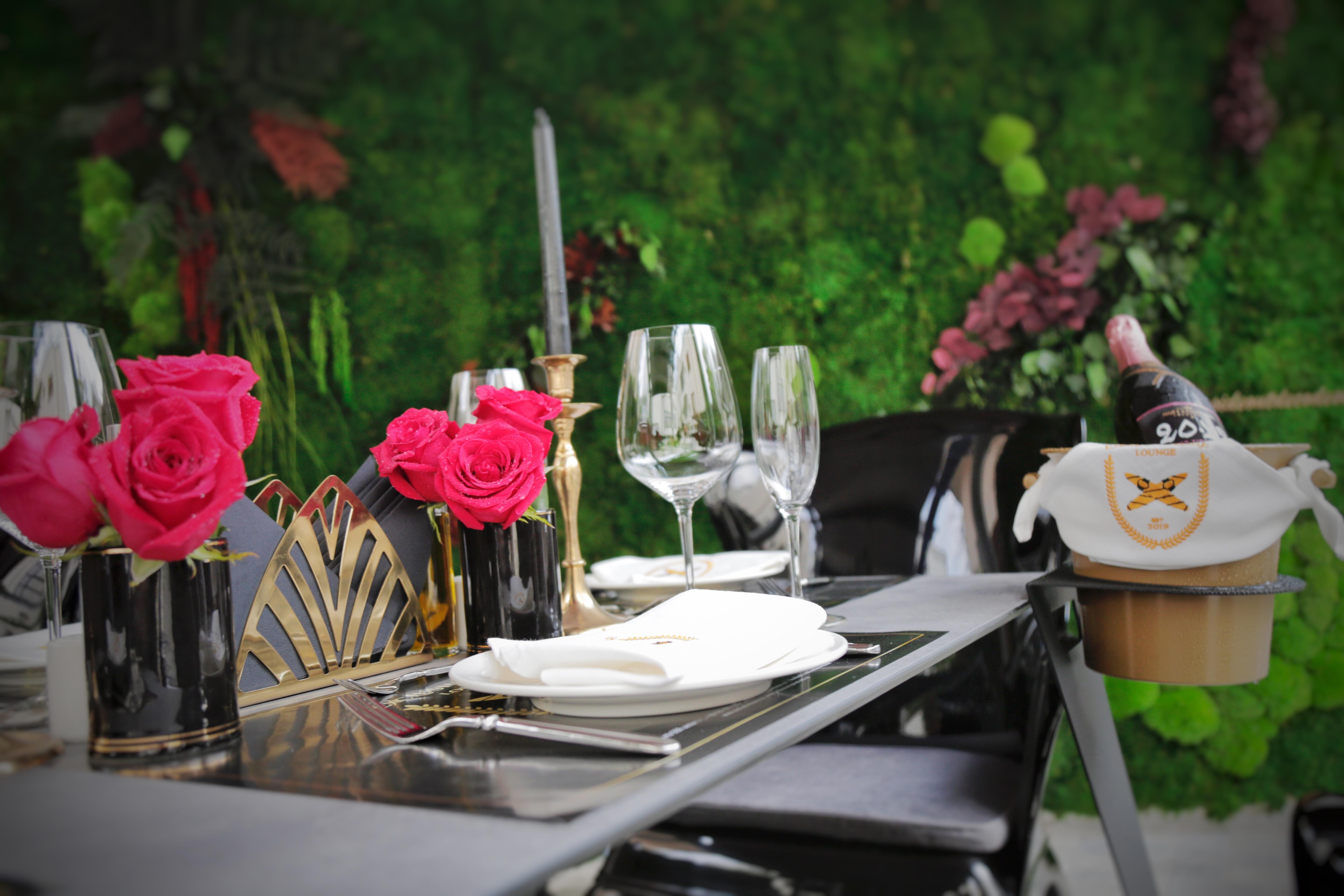 Exclusive Zone Lounge