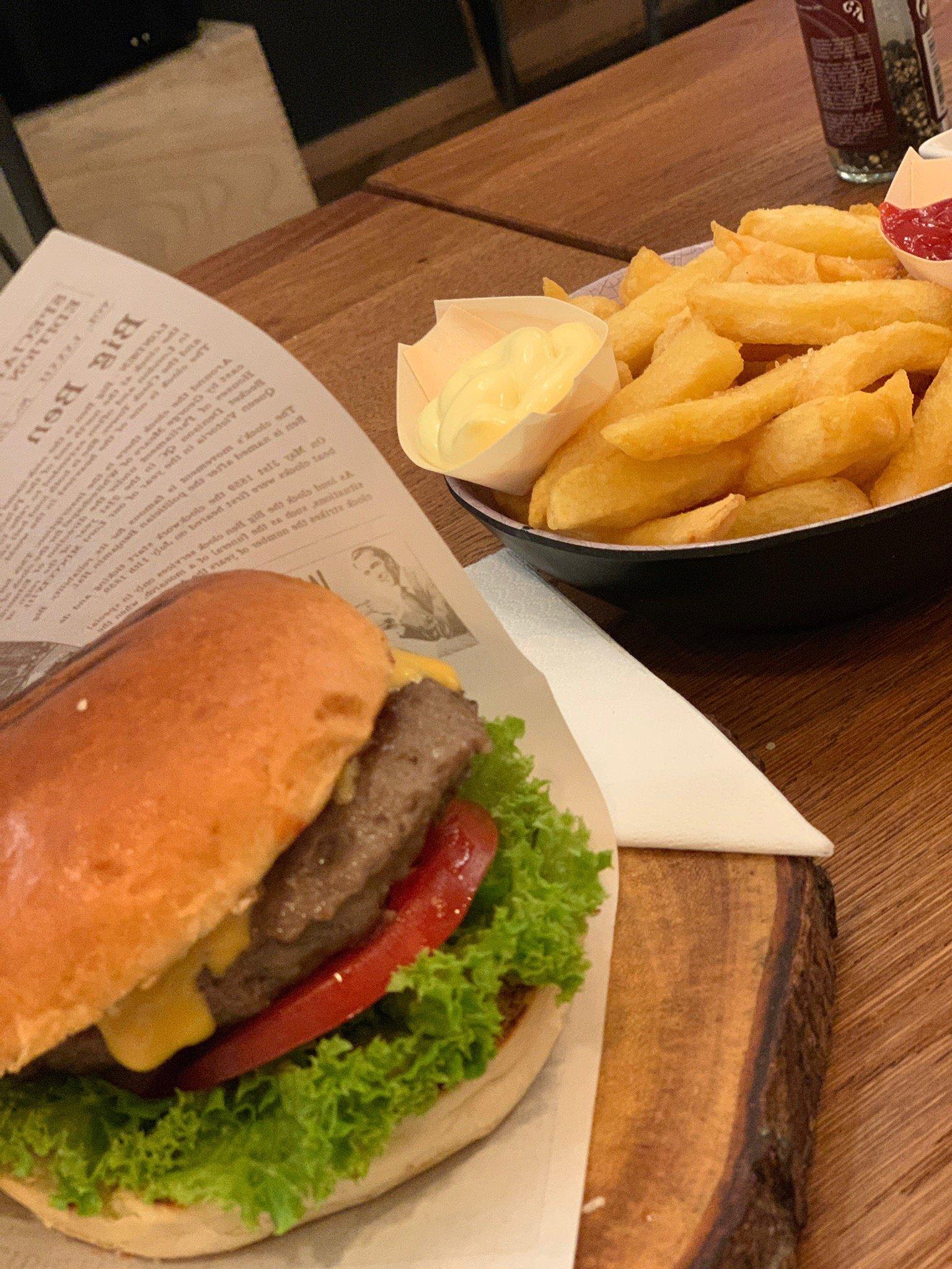 Photo by Paulholgate