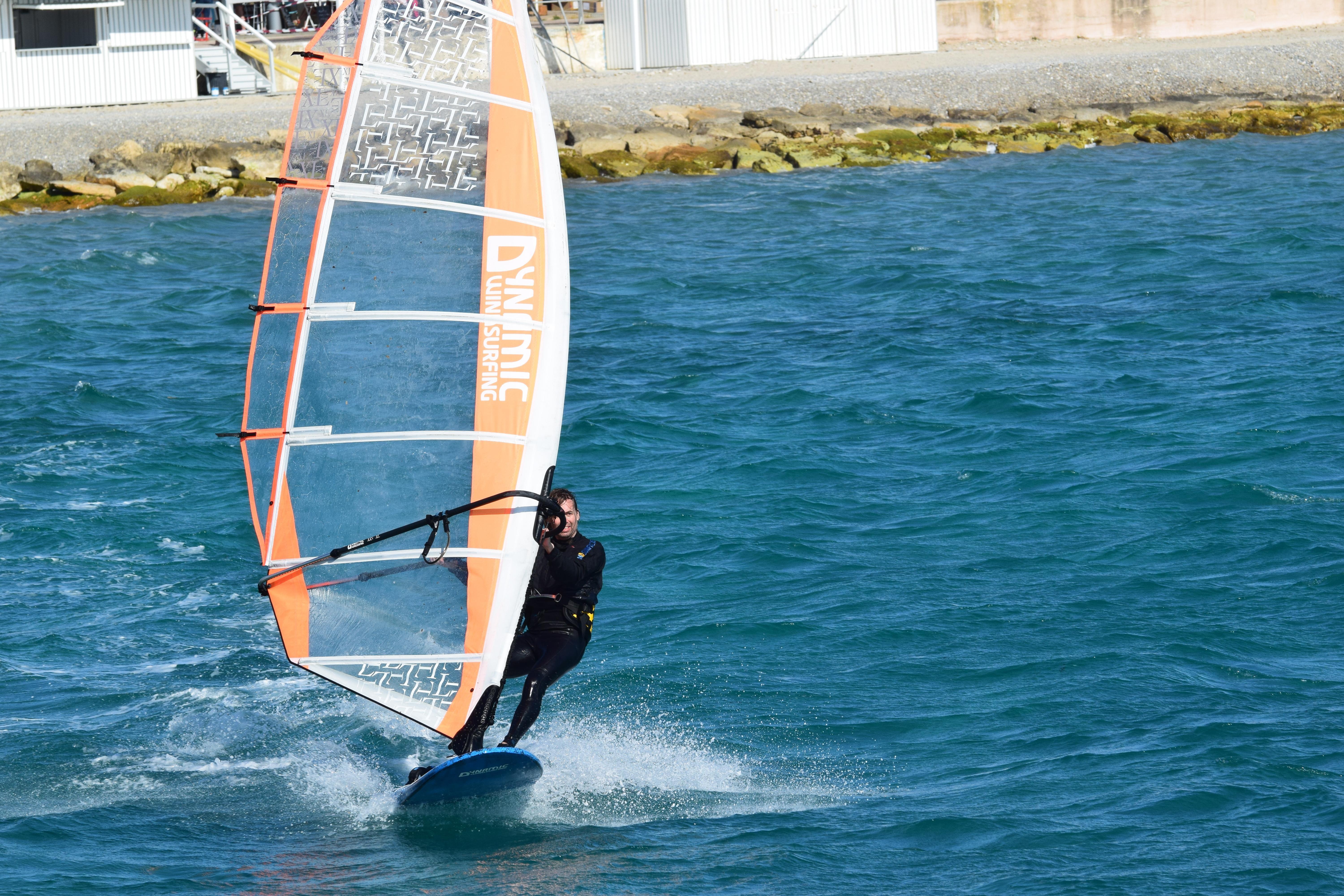 Dynamic Windsurfing Center Stockholm