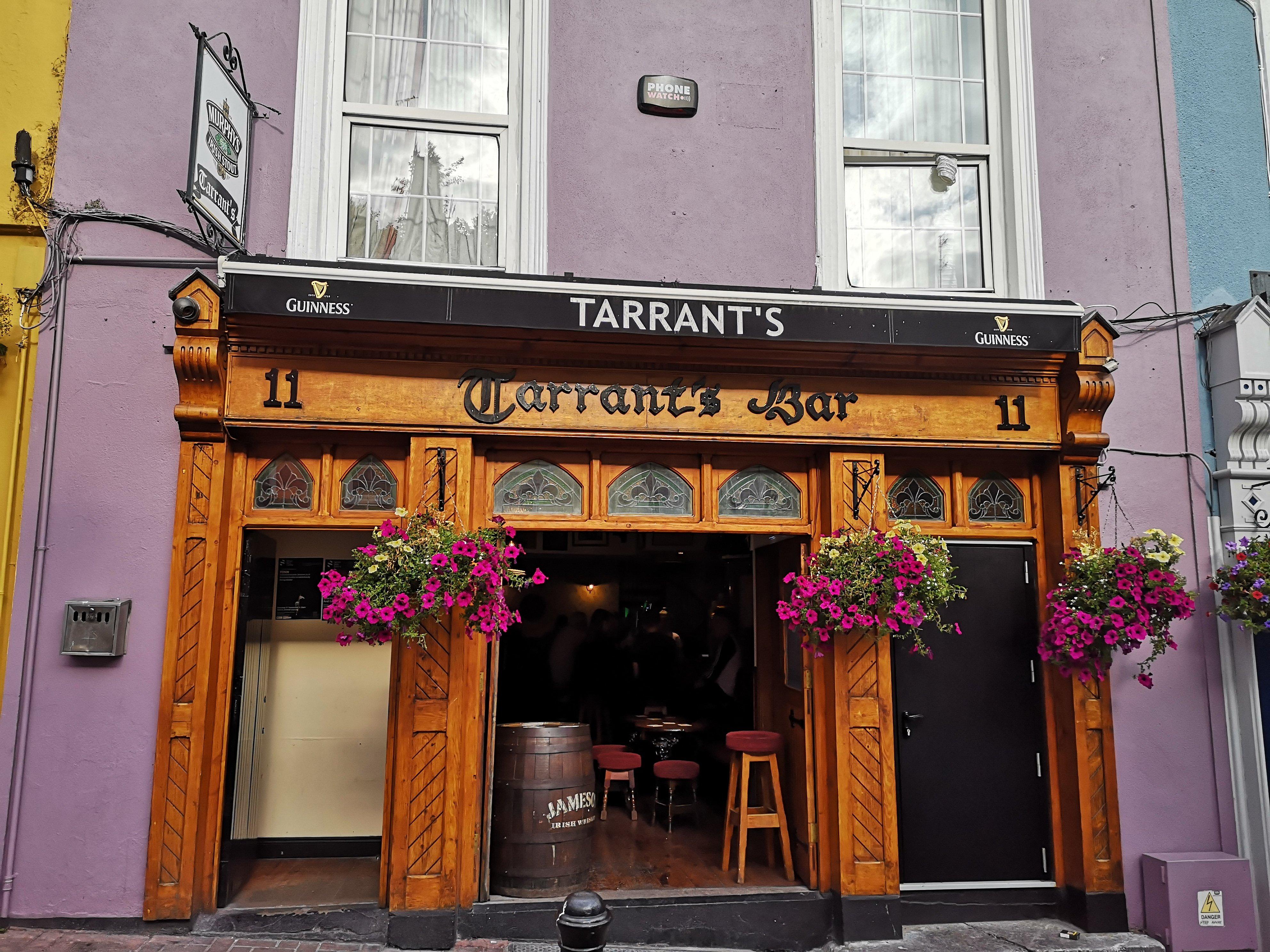 Tarrants Bar