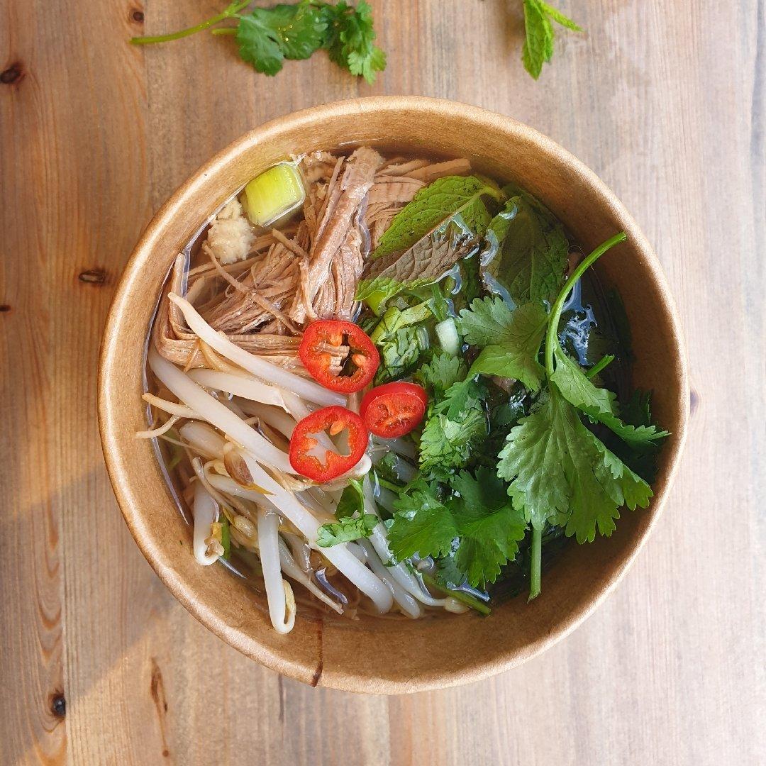 Co'm In Vietnamese Eatery & Coffee