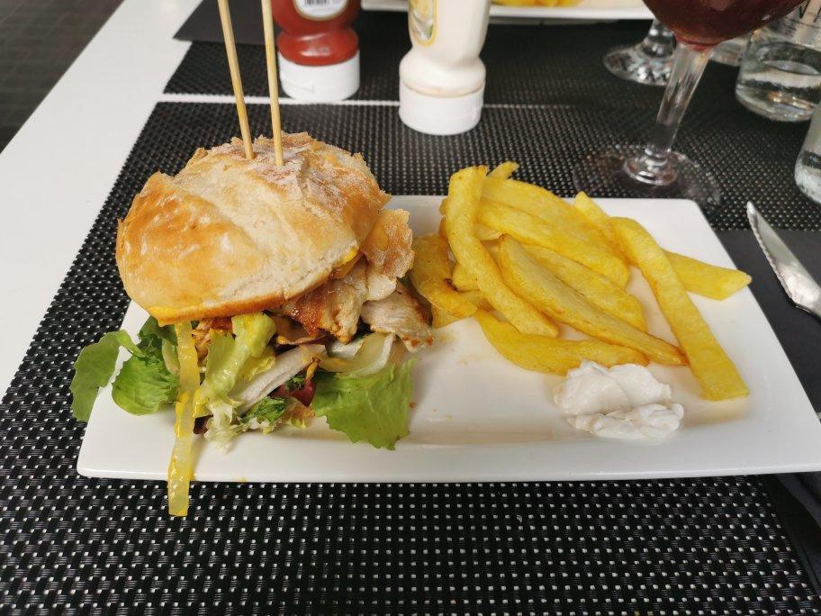 Entre Tapes La Marina