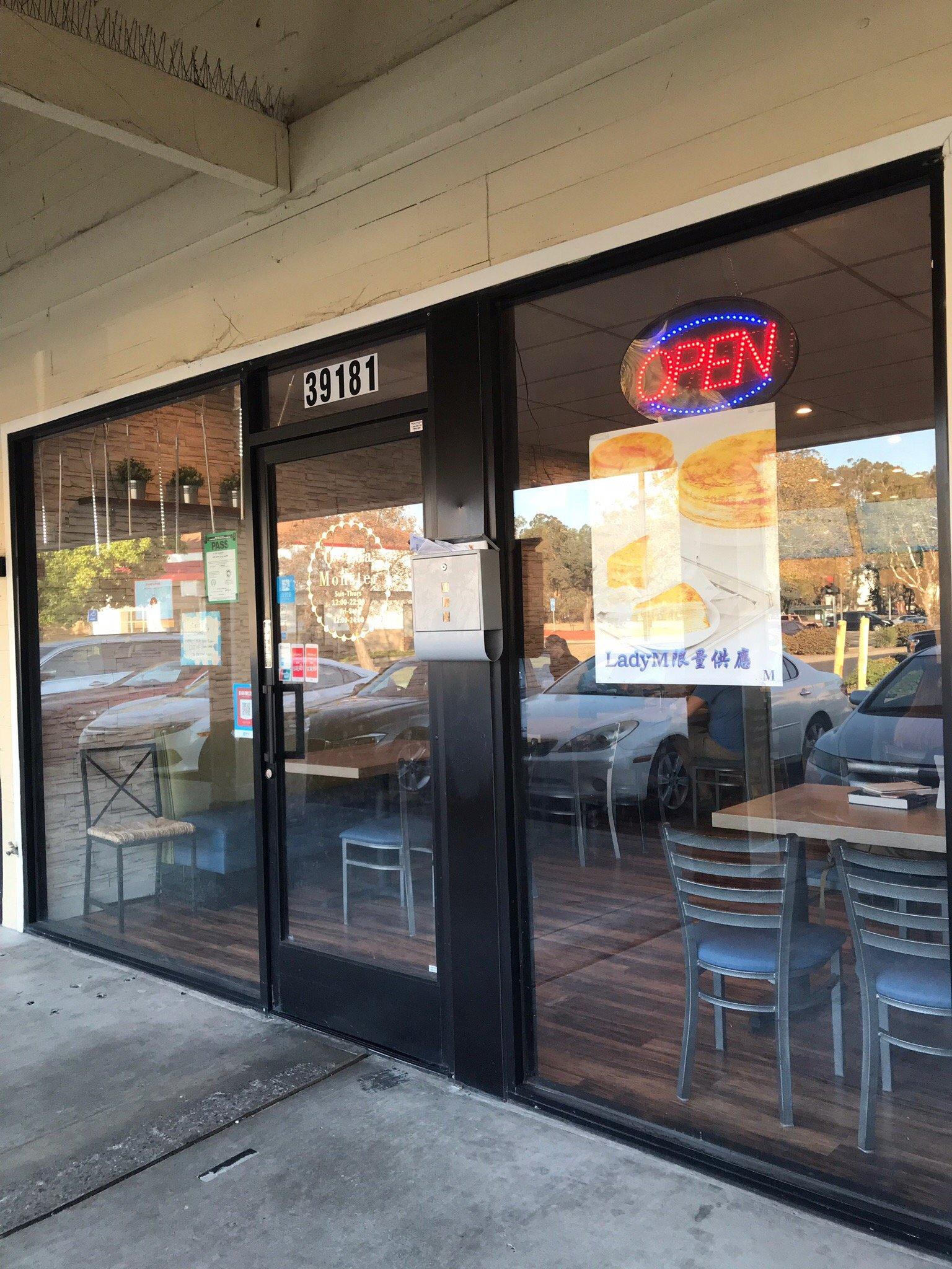 Photo by lovetravelbooks