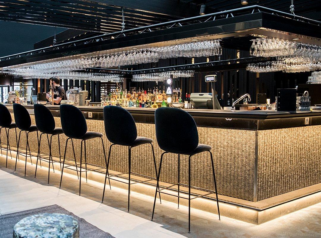 Atrium Bar & Restaurant