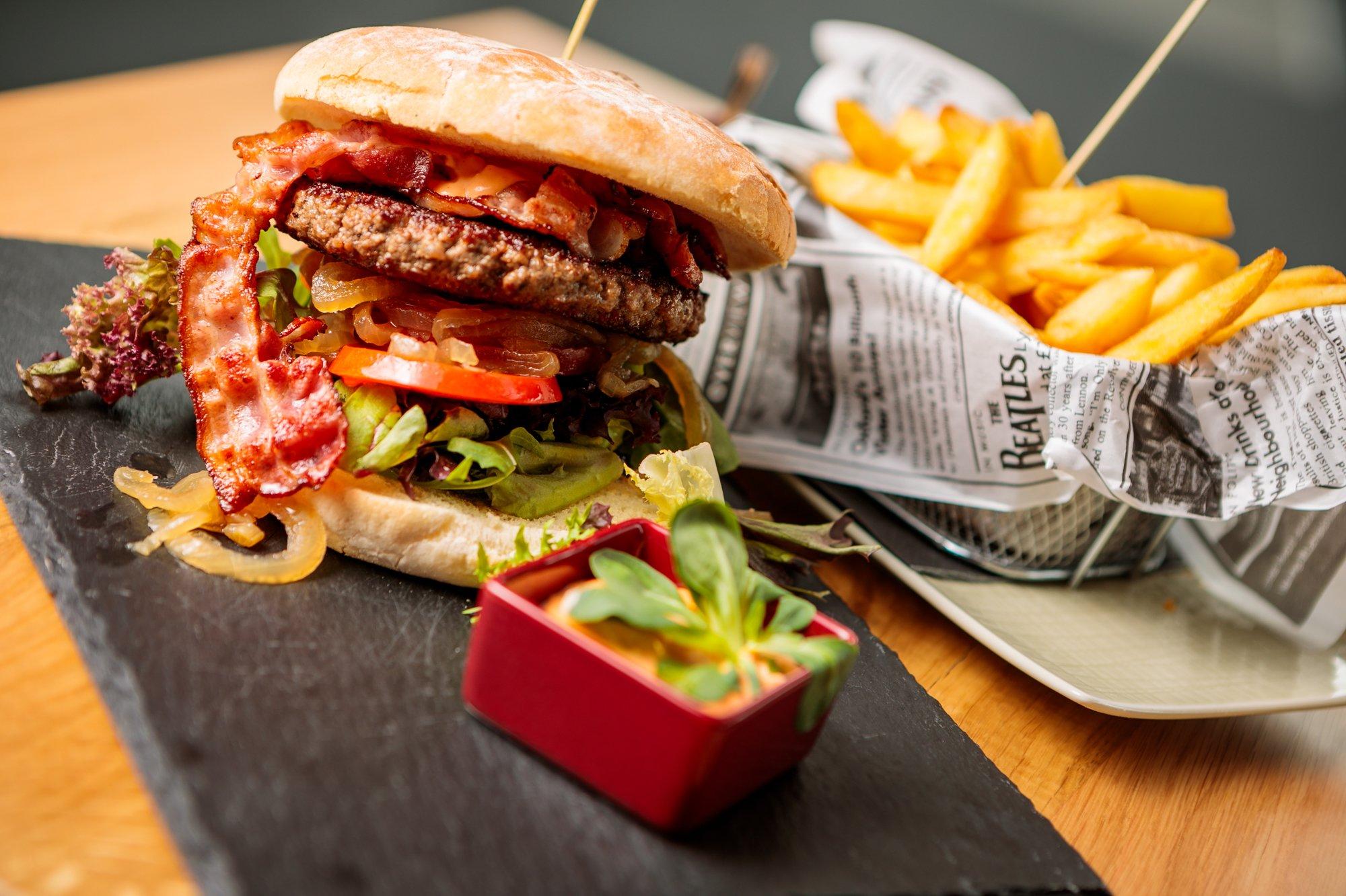 PolePosition Cafe & Bar