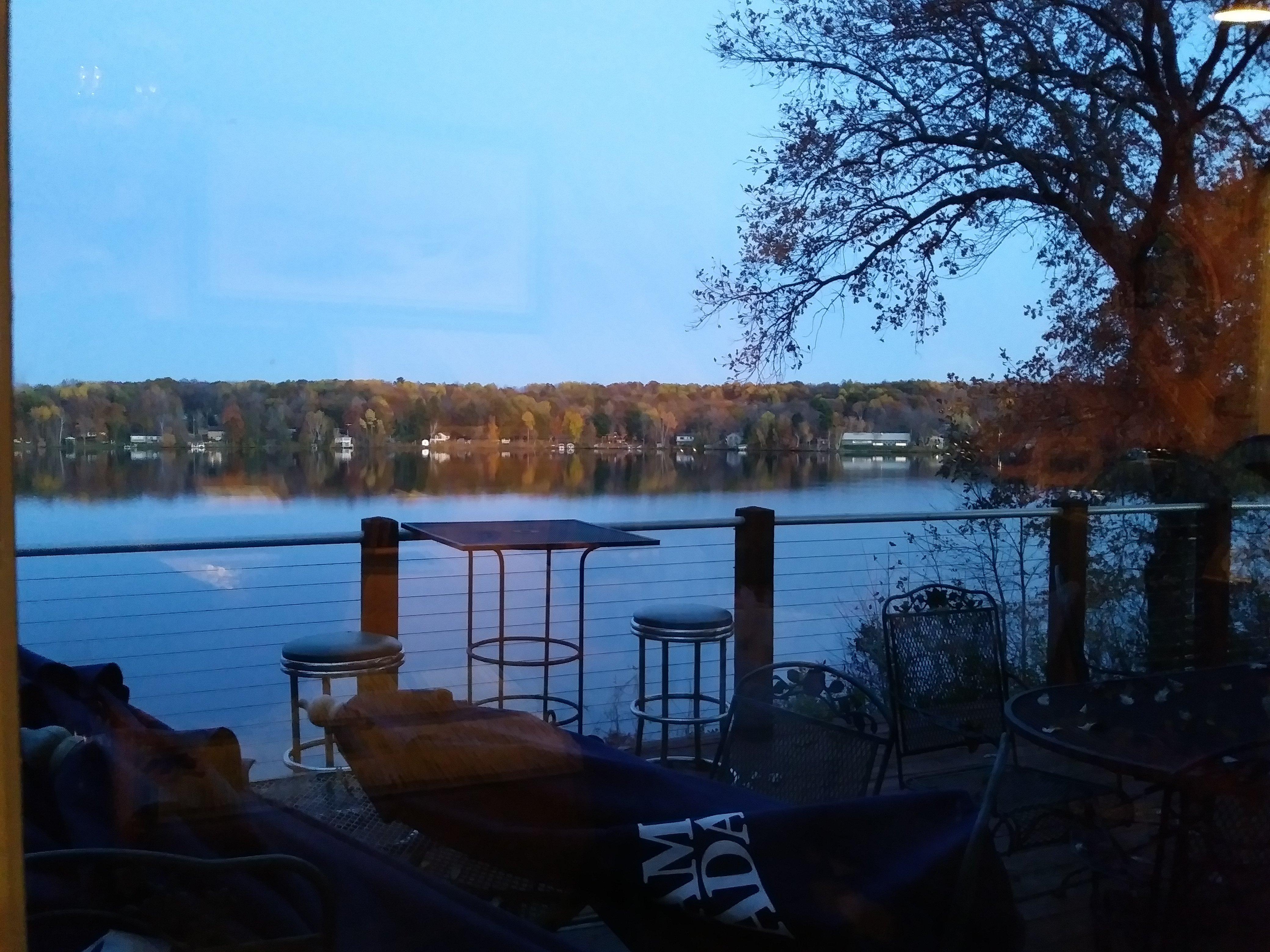 McBees Saloon & Eatery