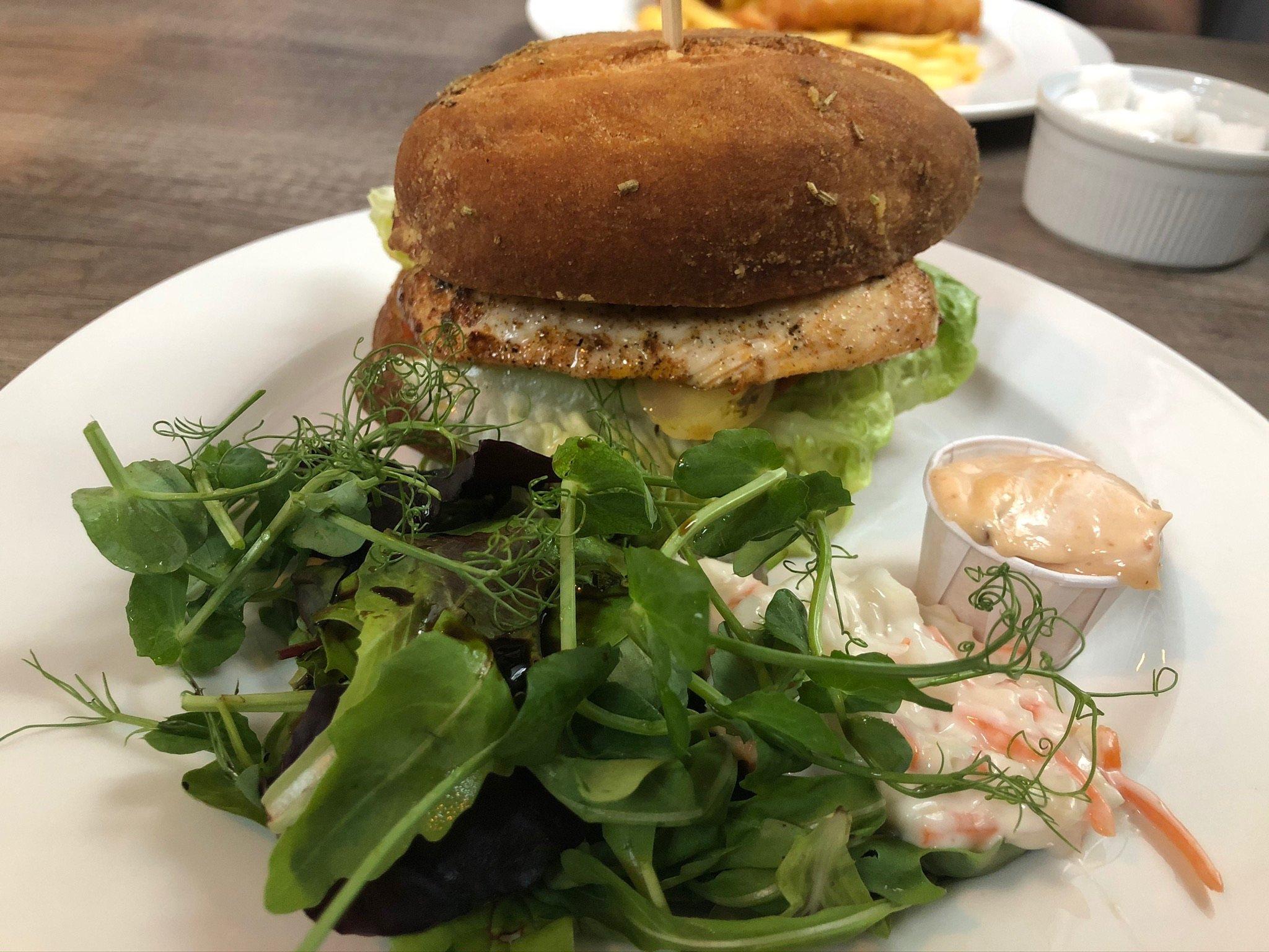 Harley's Bistro & Cafe Bar