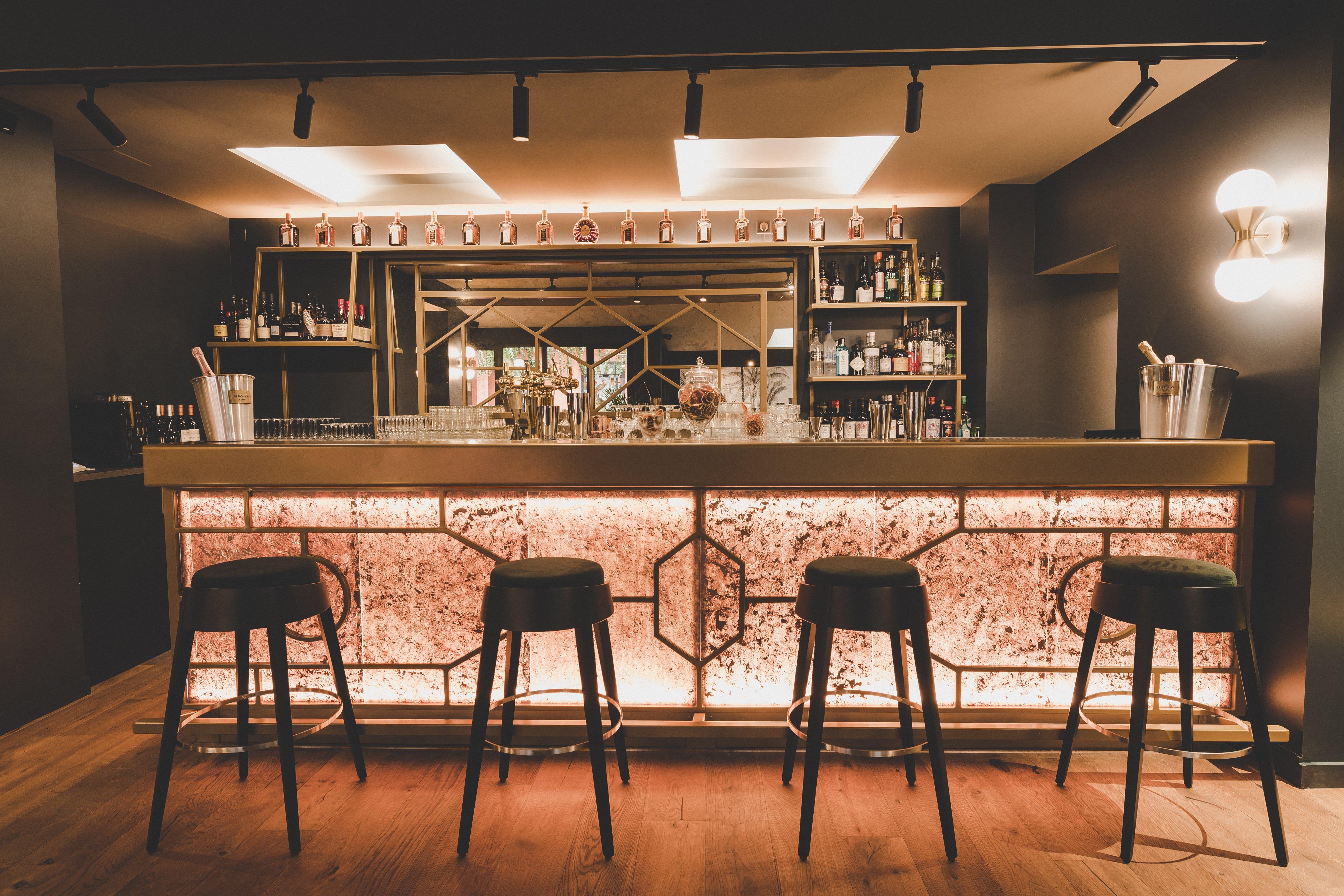 Le Saint Julien Cocktail Bar