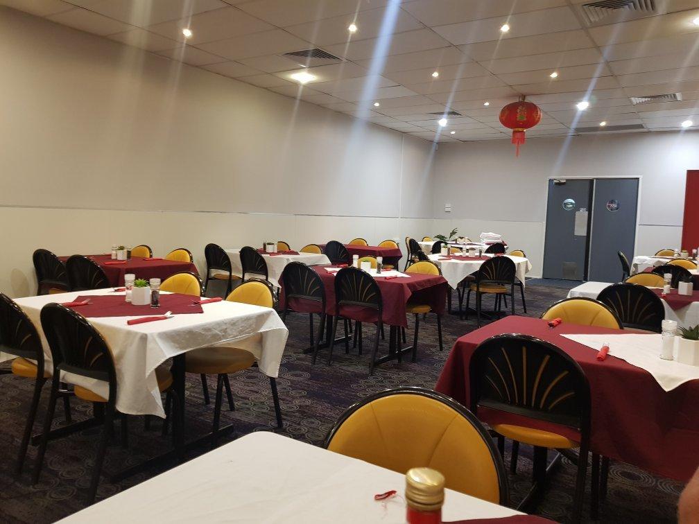 Mun Tien Thai & Chinese Restaurant