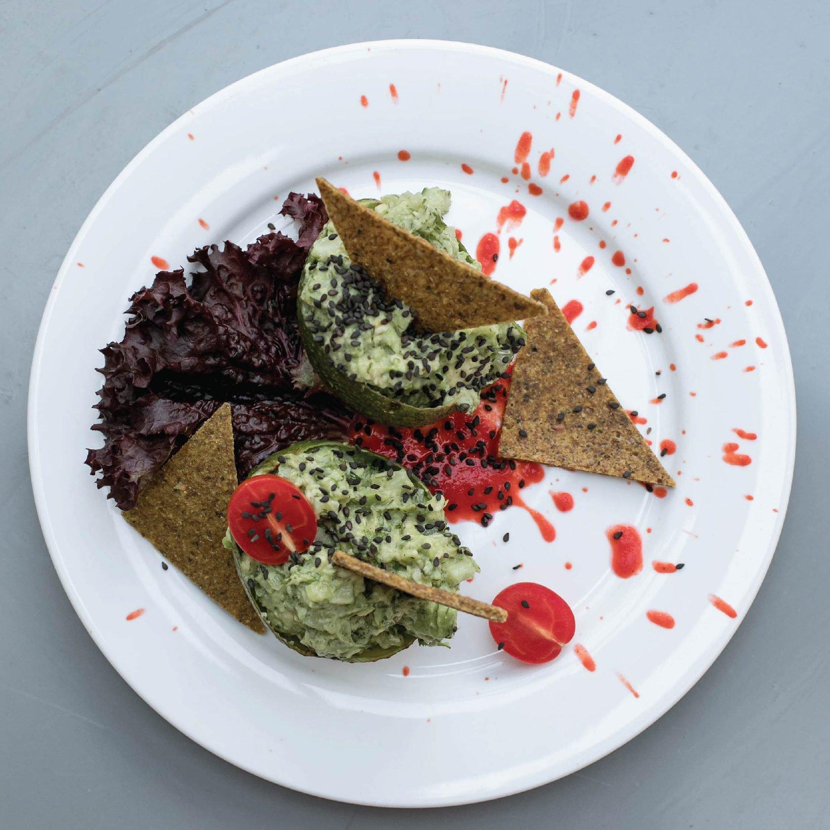 RA Family. Raw Food Cafe