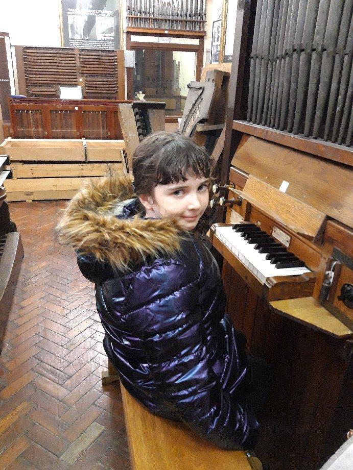 The Lancastrian Theatre Organ Trust