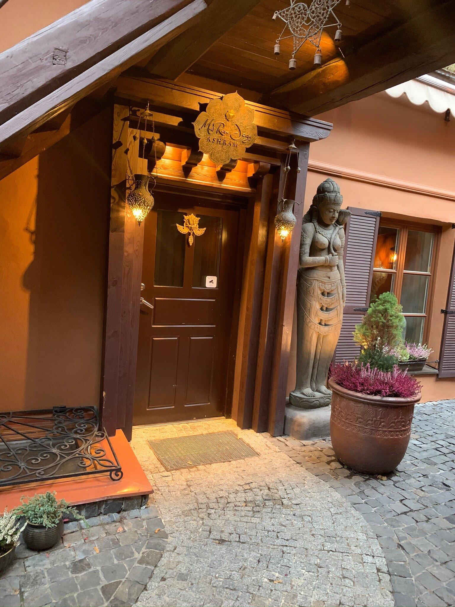 Mai Ram Yoga Ašramas