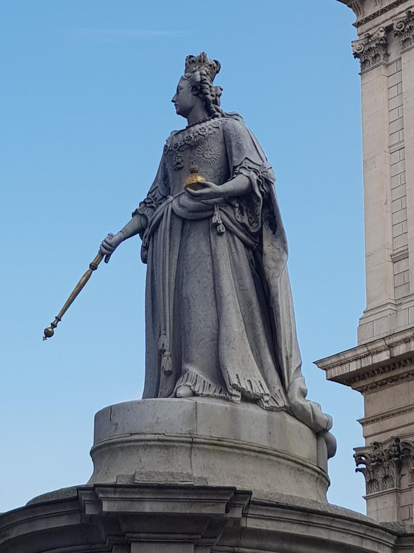 Statue of Queen Anne