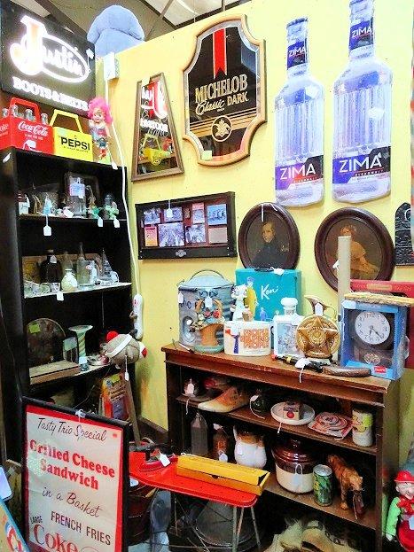 Second Chances Antiques & Treasures