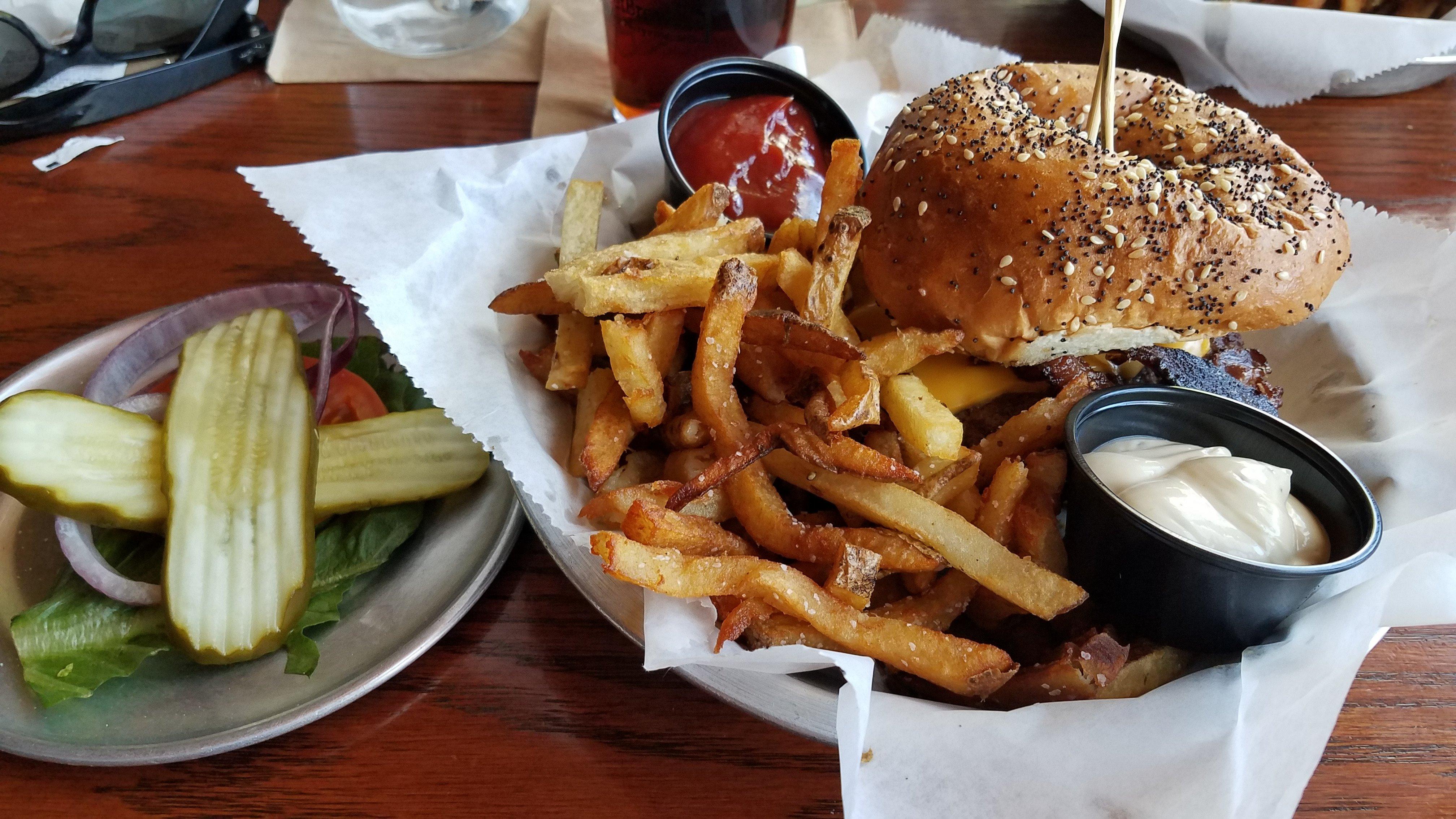 Mary Jane Burgers & Brew