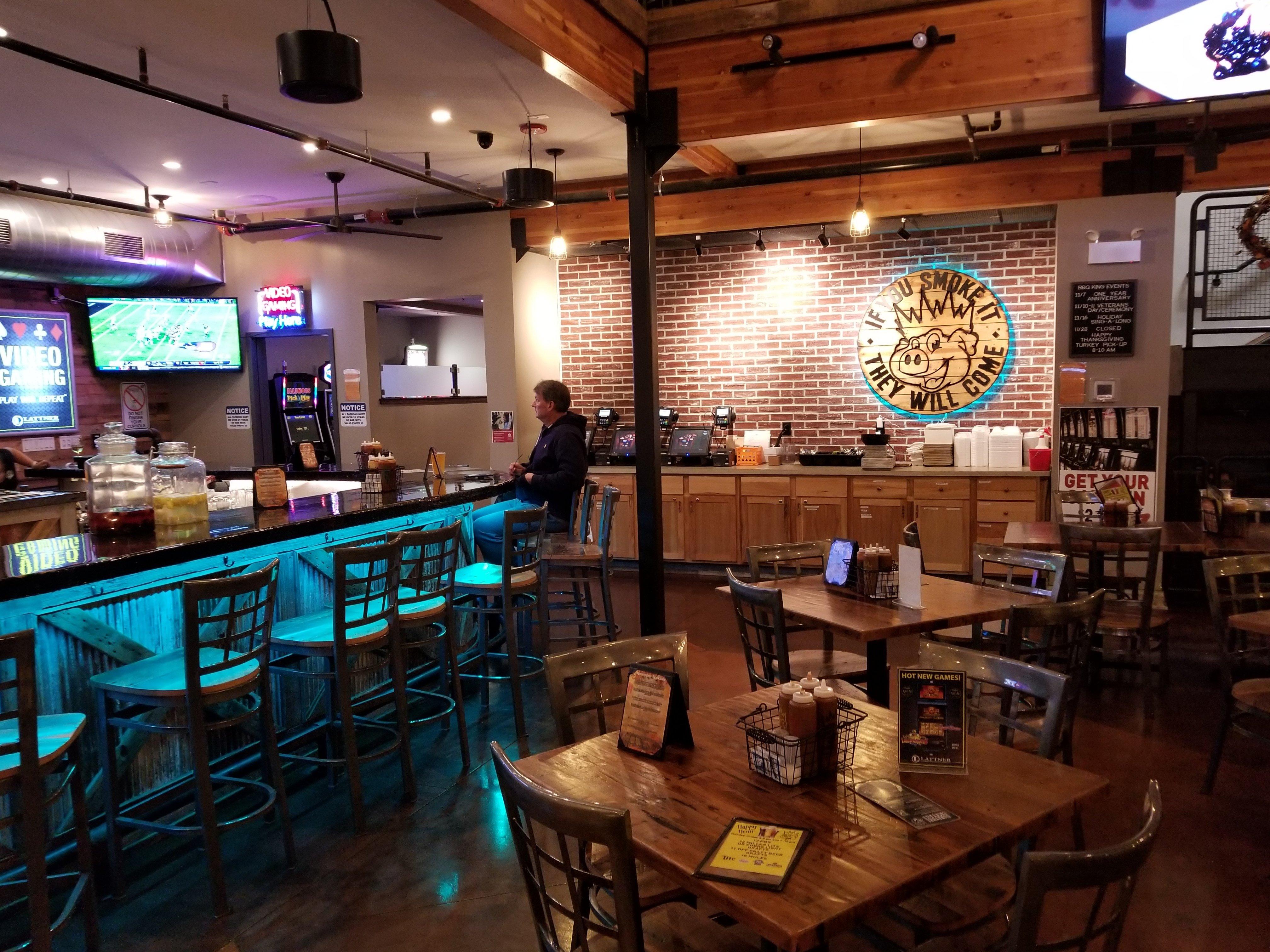 Bbq King Smokehouse And Tavern