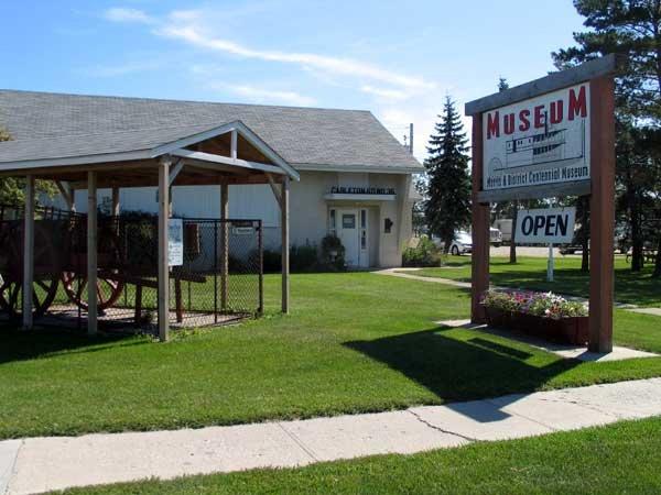 Morris & District Centennial Museum