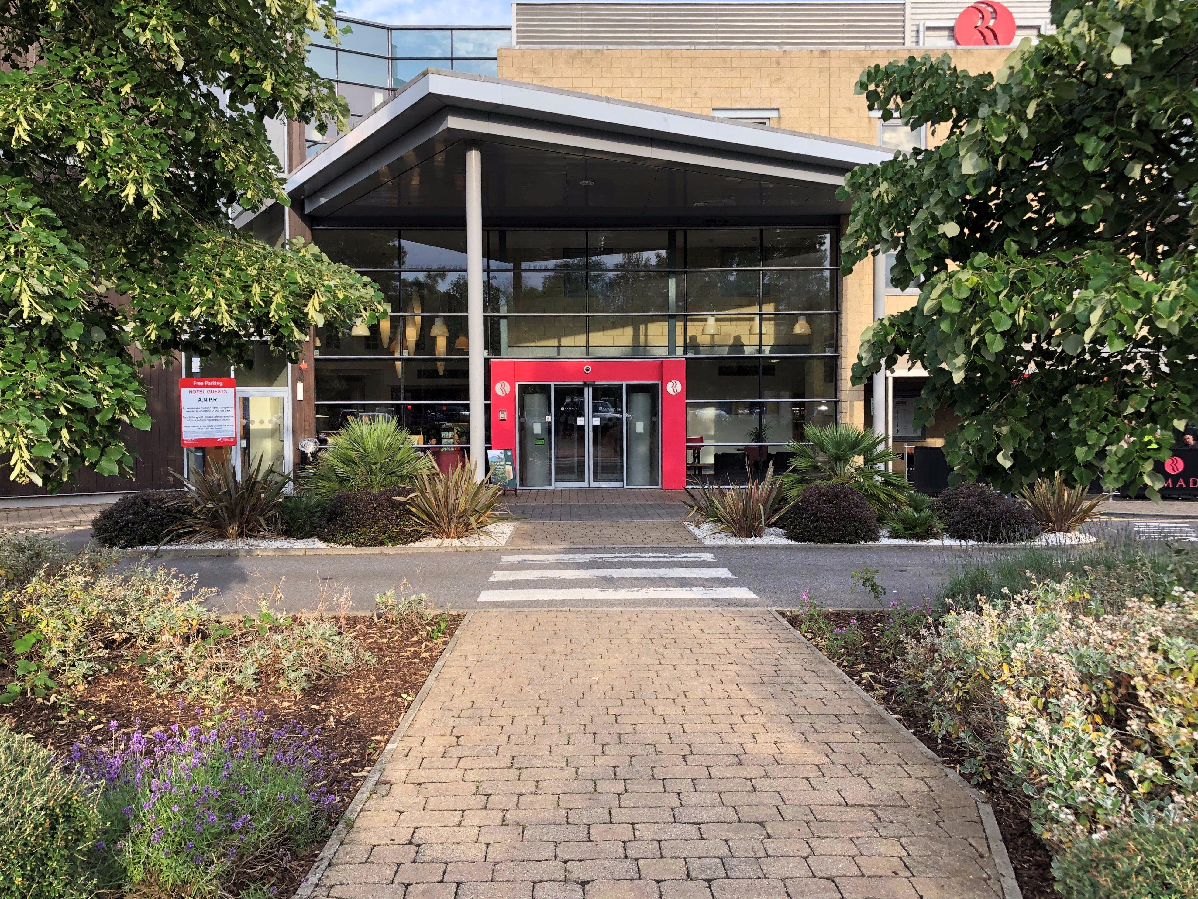 Ramada London North – M1 Hotel