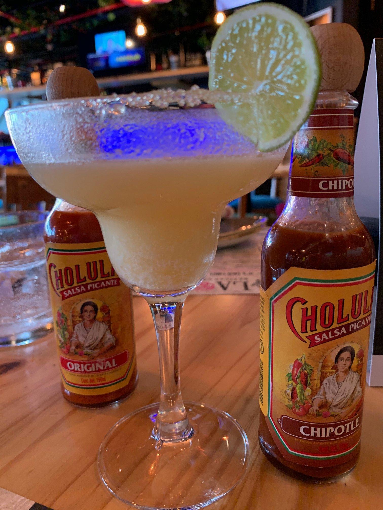 LA ROSA Mexican Grille & Tequileria