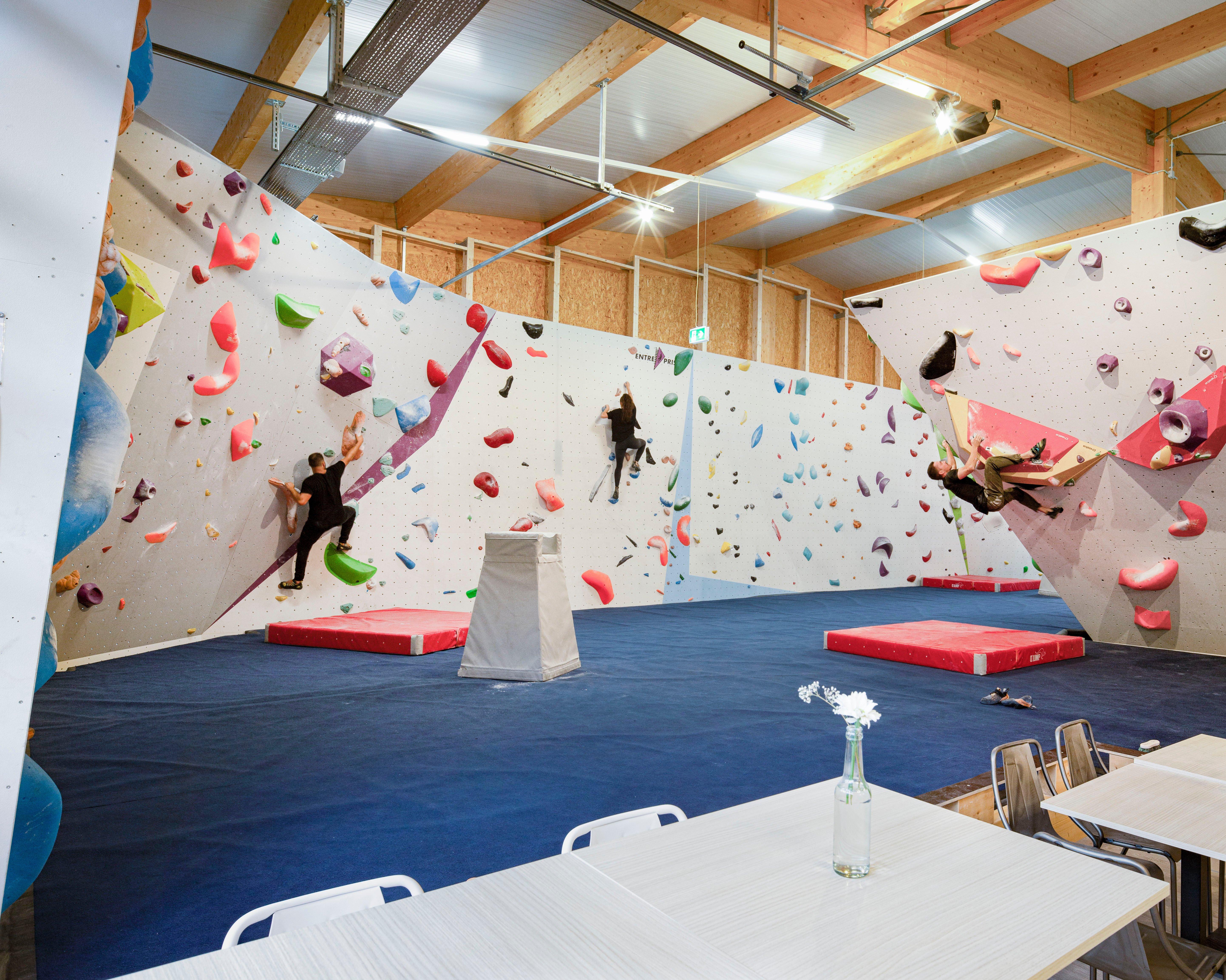 Vertic-Halle Monthey