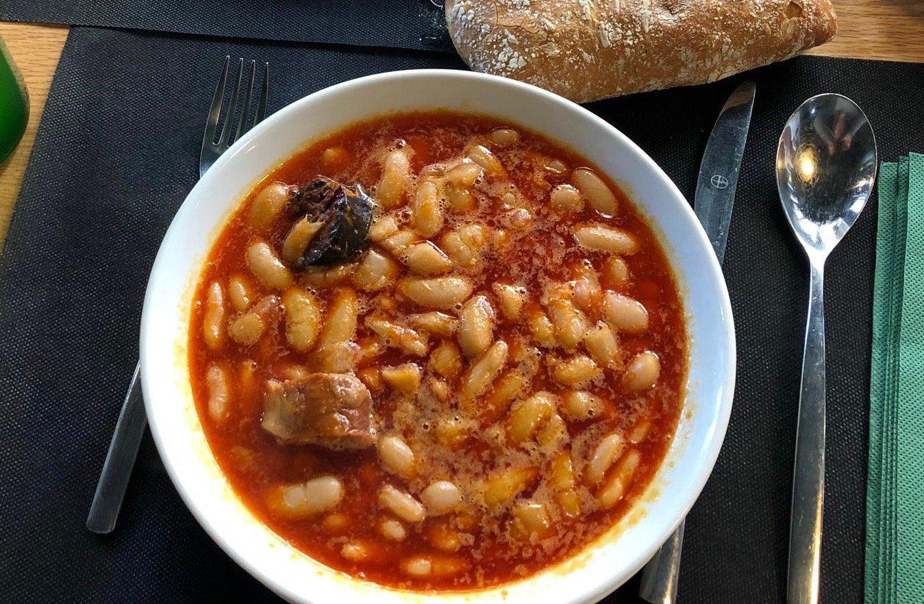 La Sombra del Manzano