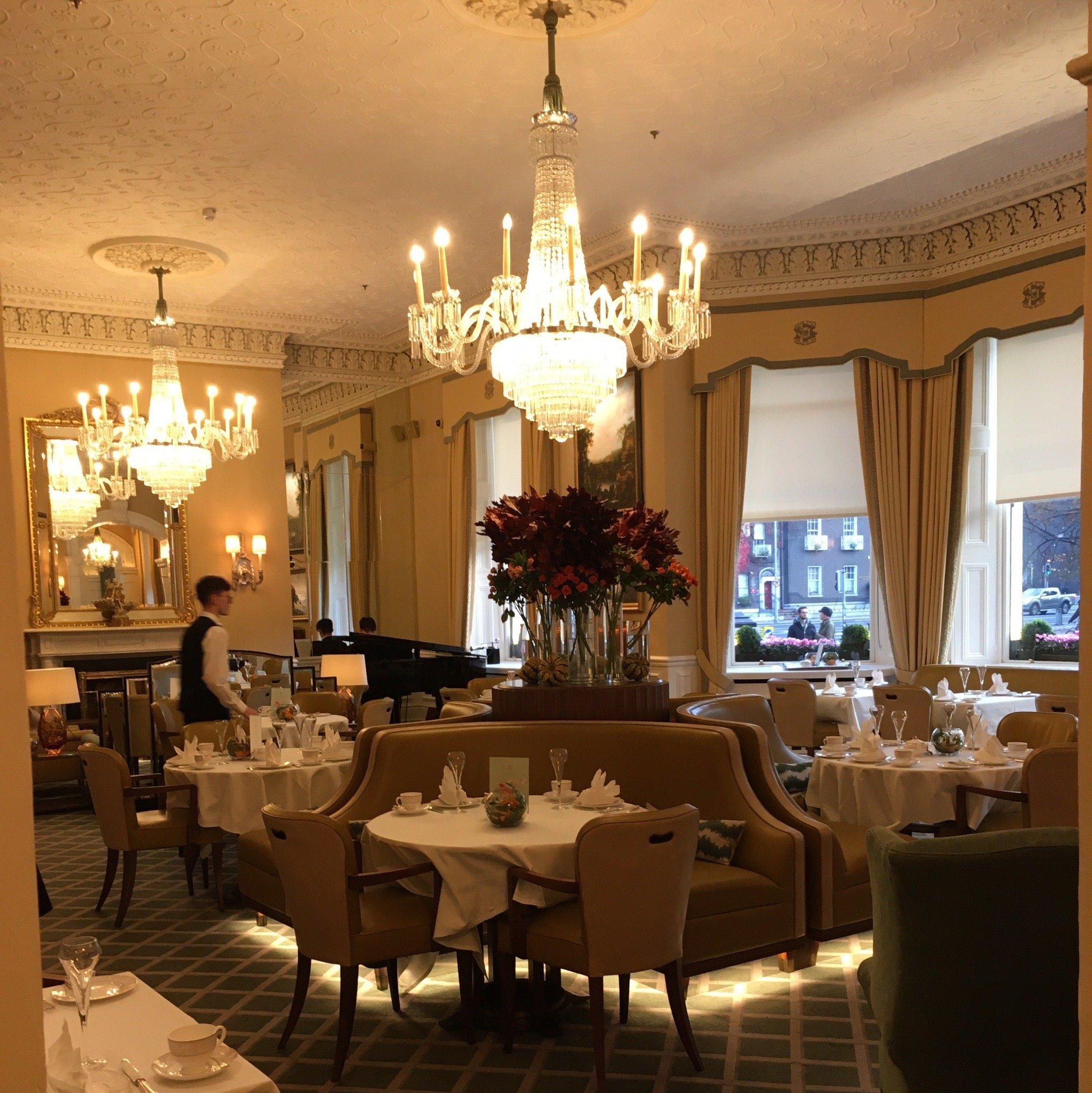 NO. 27 THE SHELBOURNE BAR