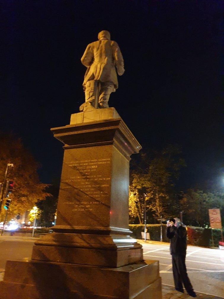 Leeman Statue