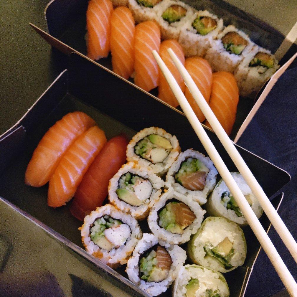 Sushi shop