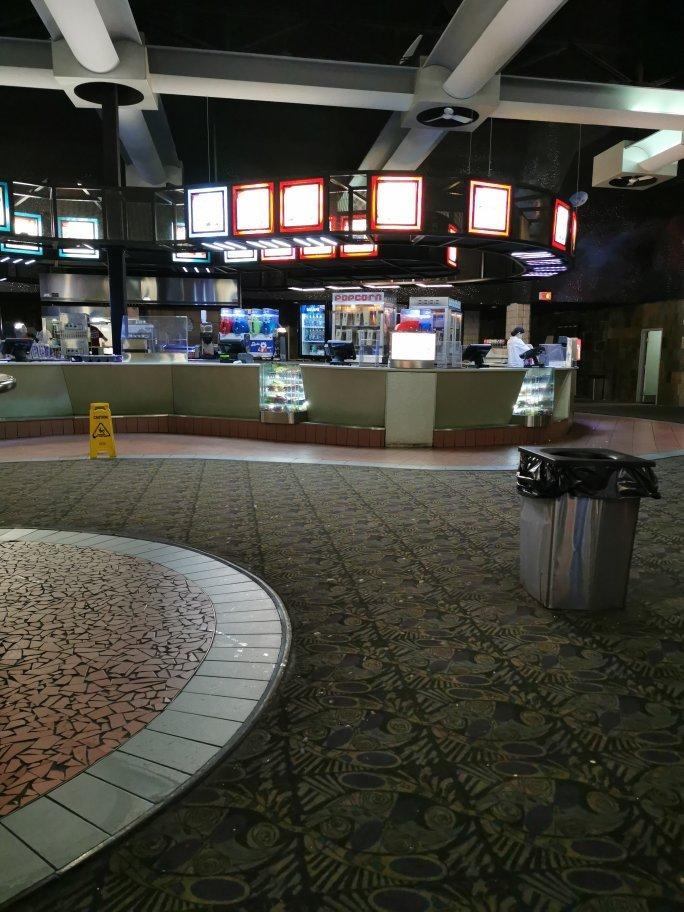 Mega-Plex Terrebonne 14 IMAX