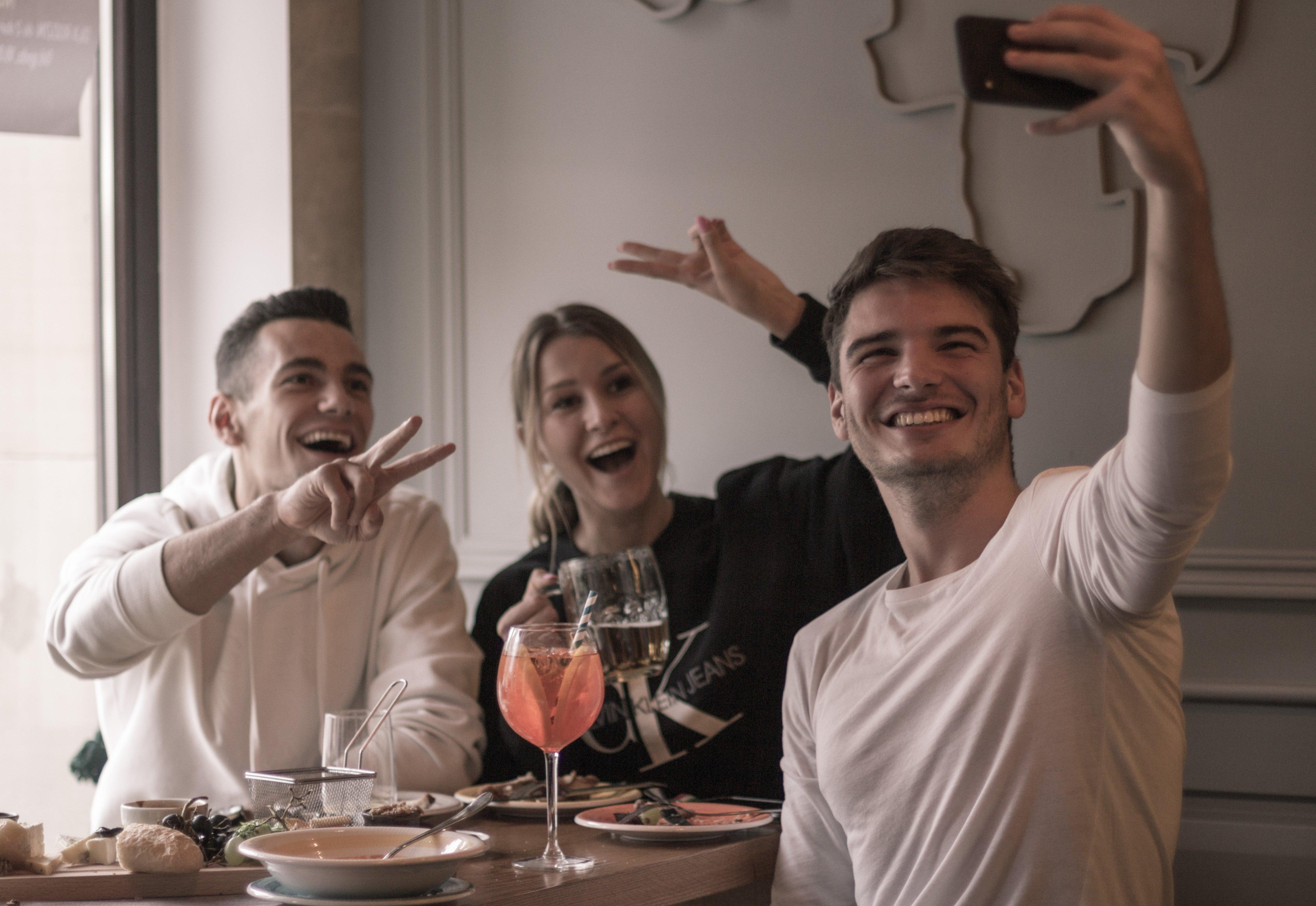 Just Friends Beer&food