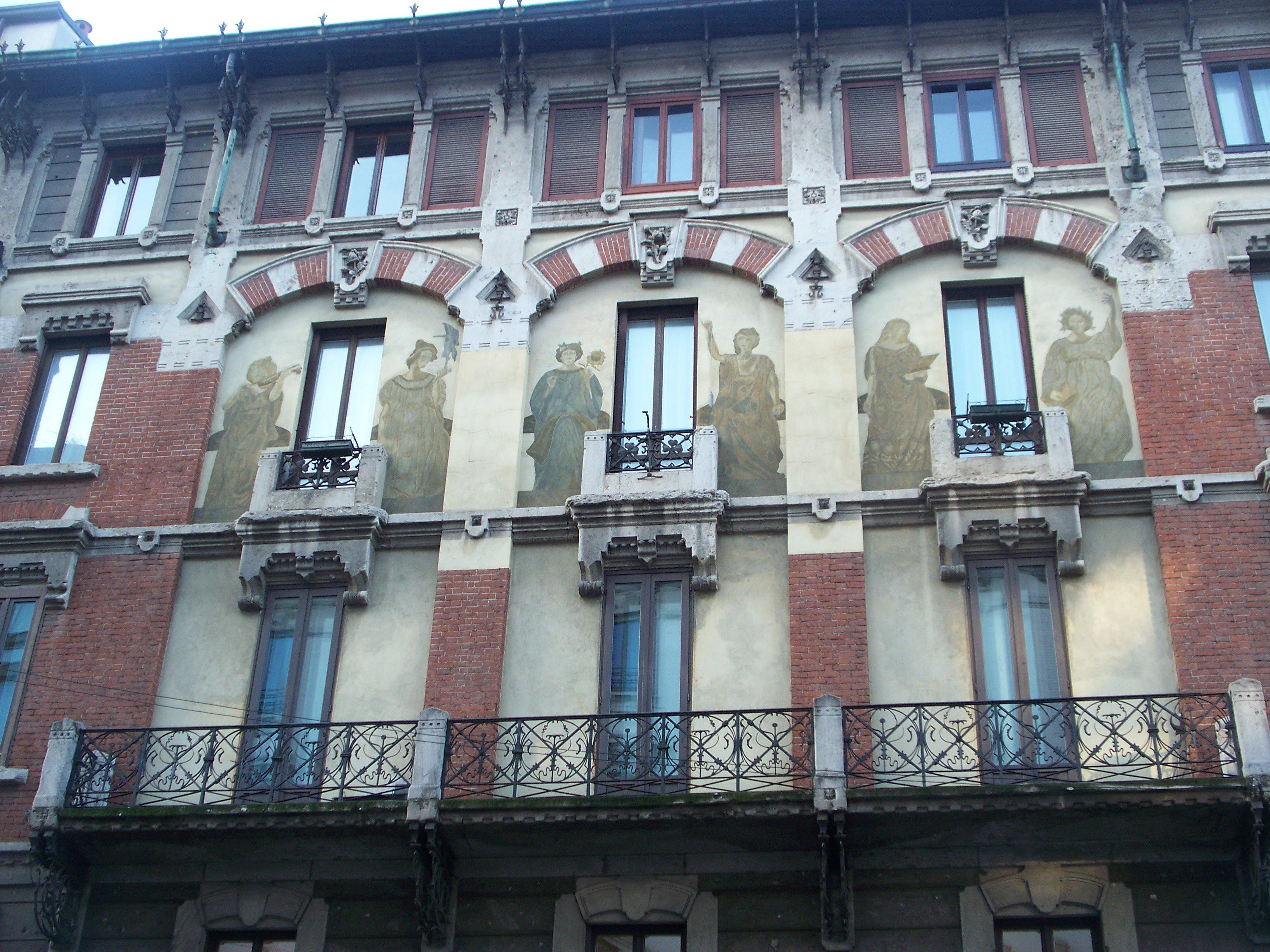 Casa di Corso Monforte 43