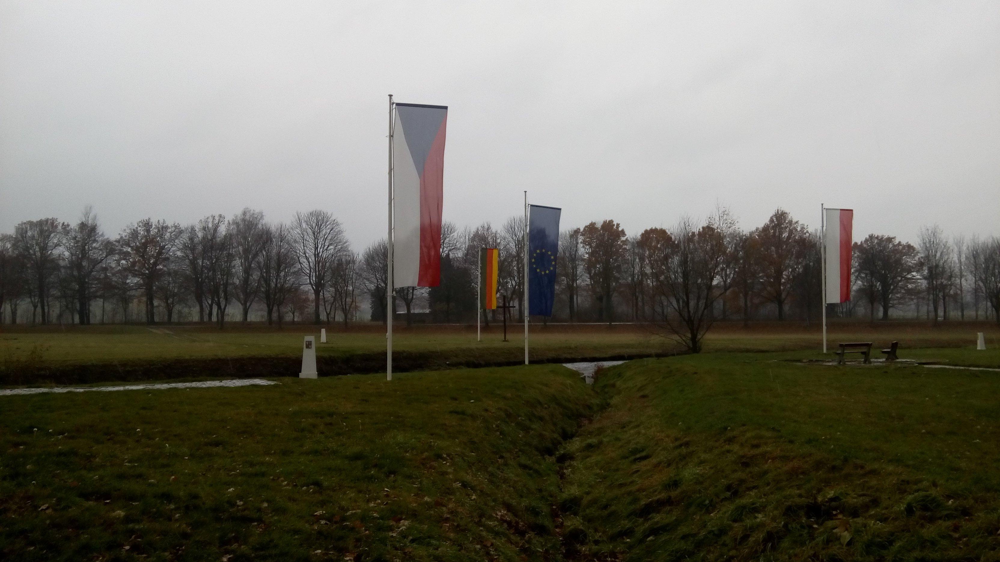 Trójstyk - styk trzech granic