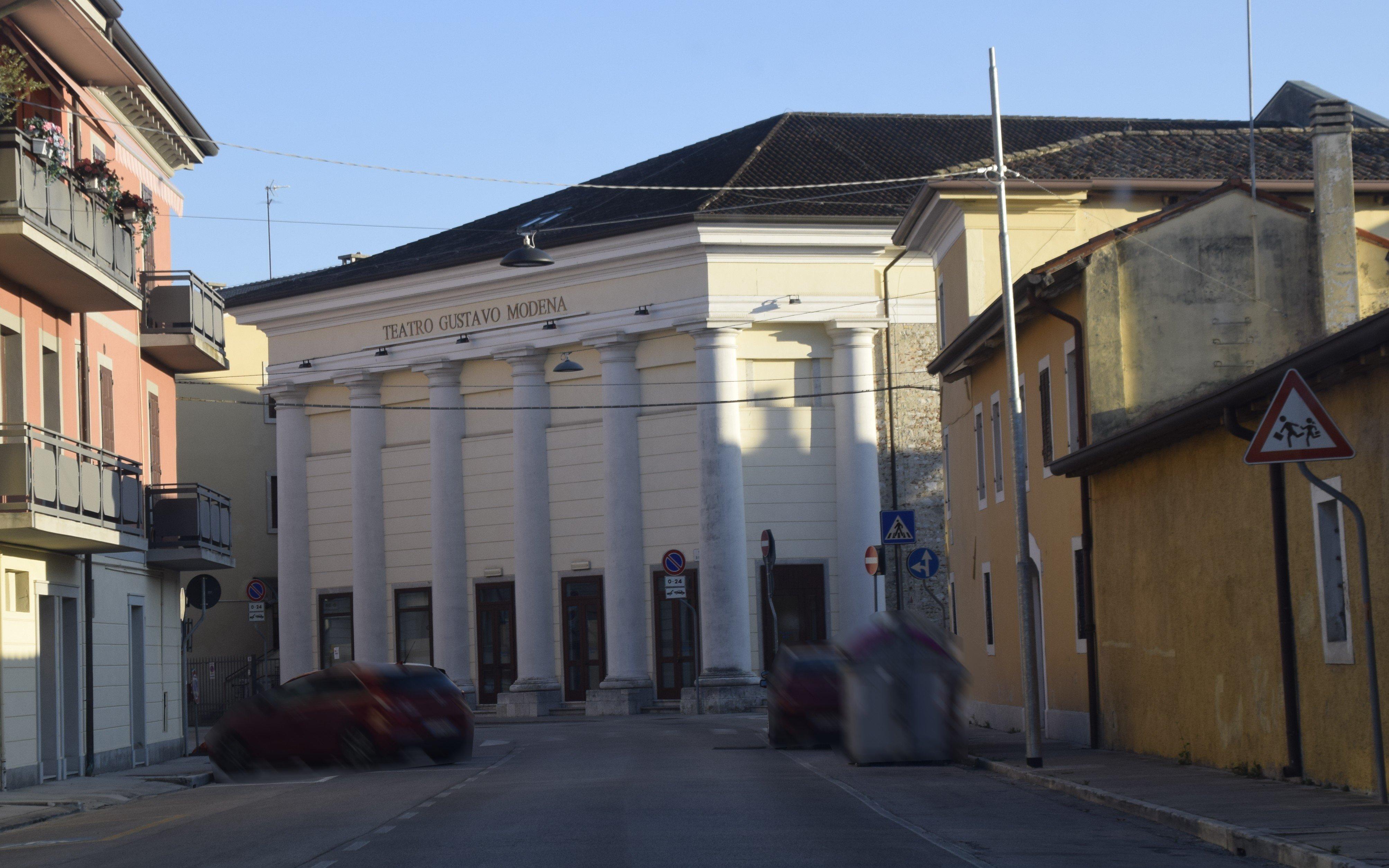 Teatro Gustavo Modena