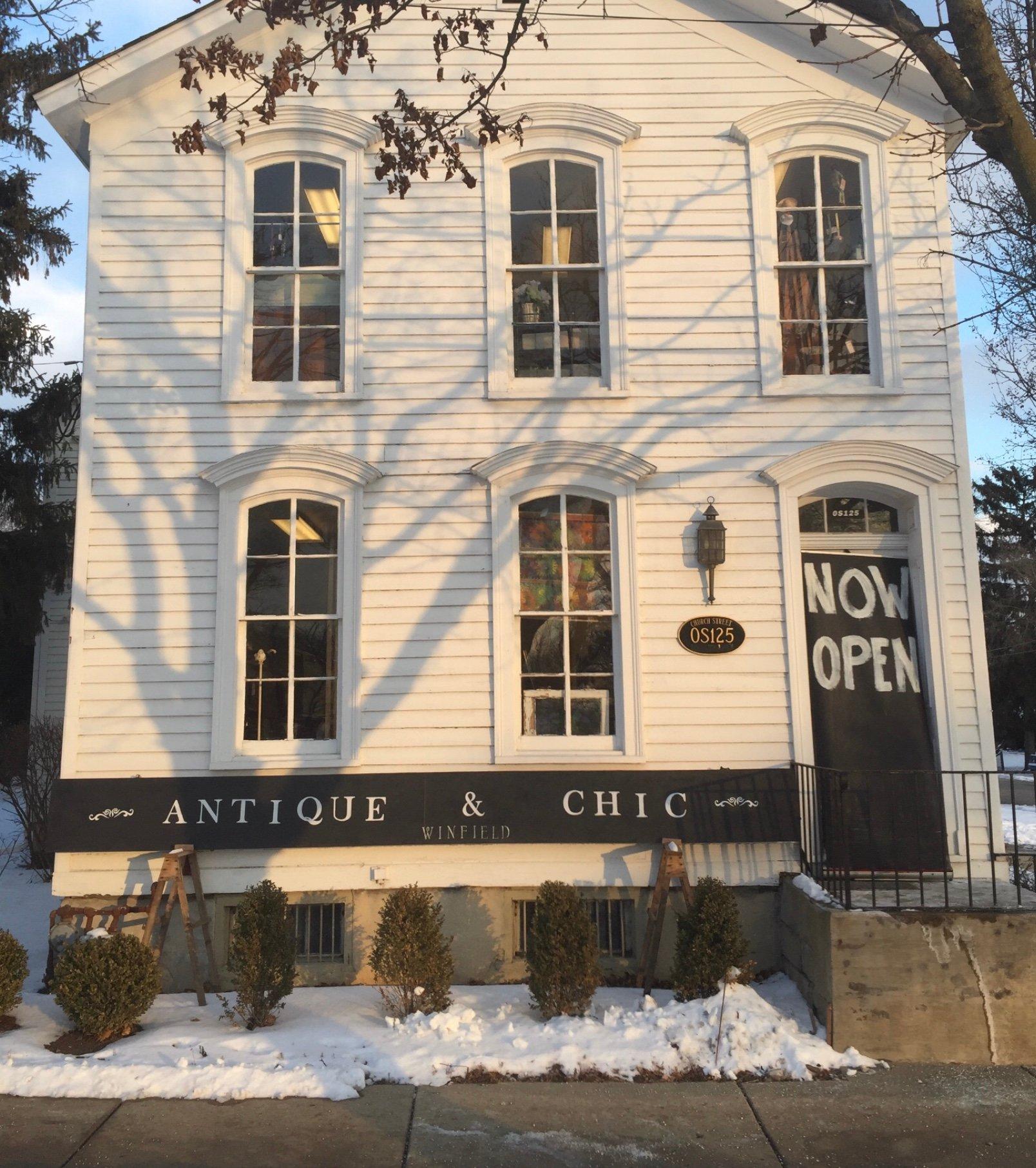 Antique and Chic Winfield