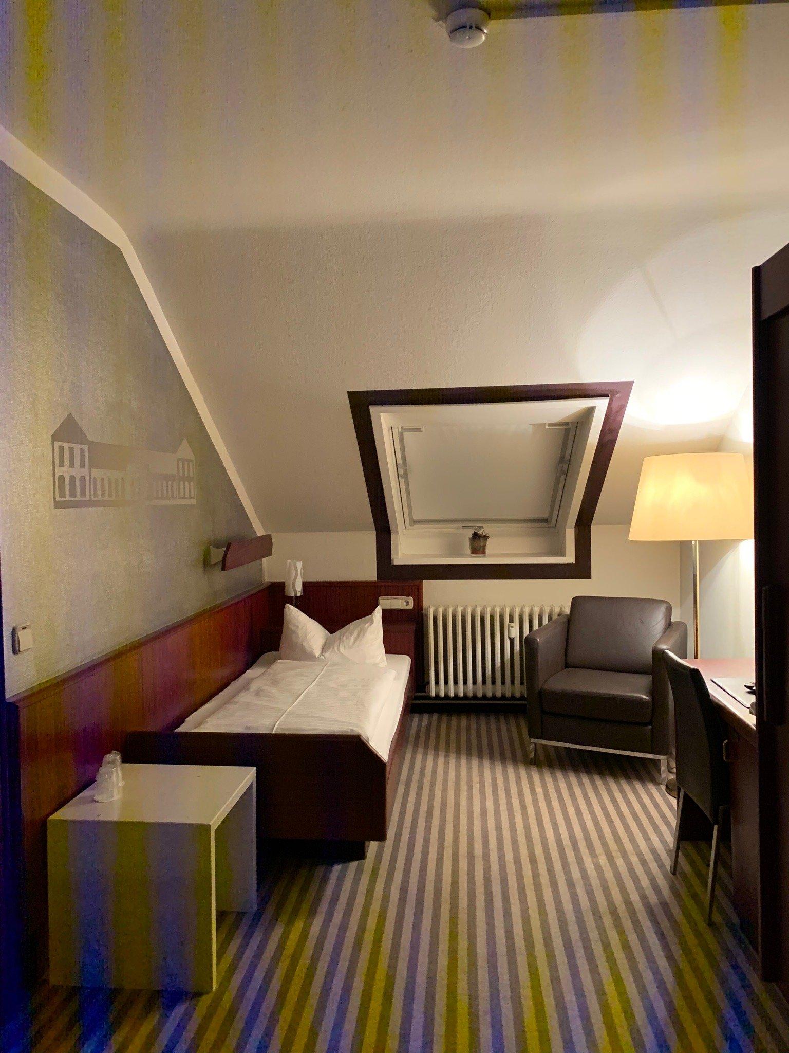 Photo by eagertraveller123