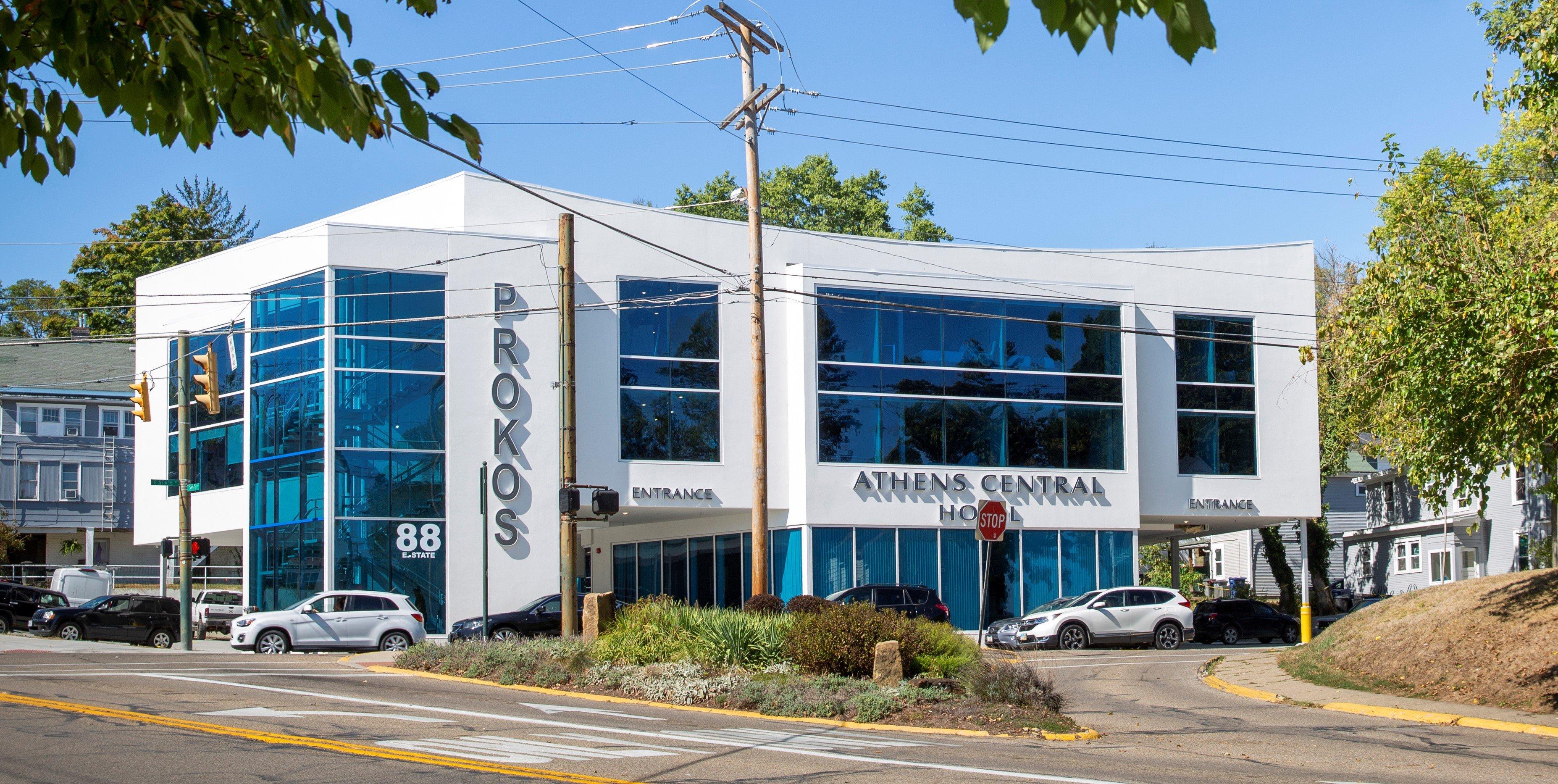 Photo by athenscentralhotel