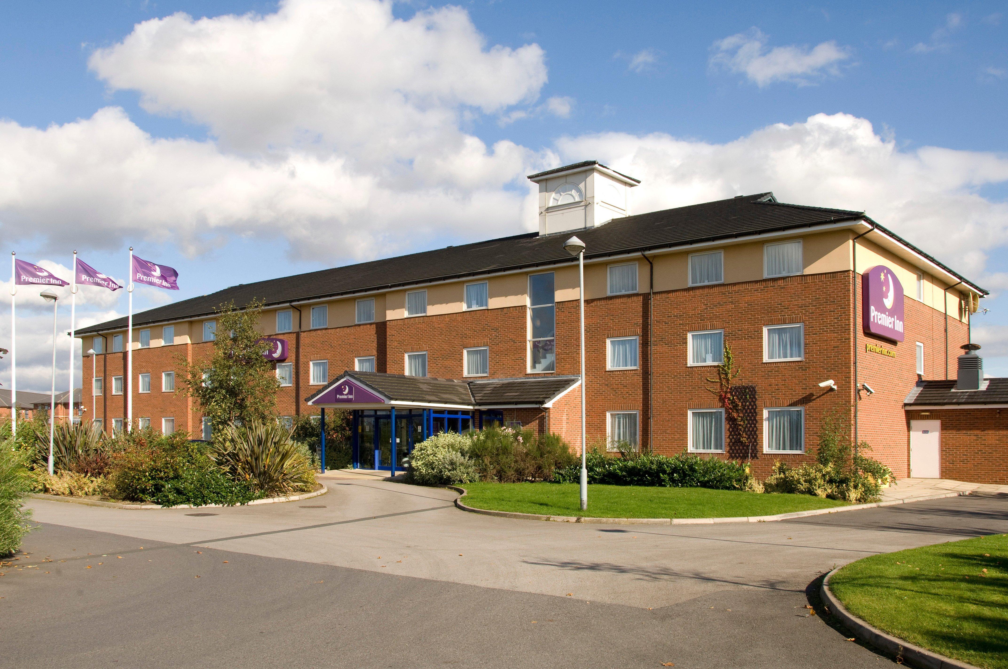 Premier Inn Wakefield South (M1, Jct39) Hotel