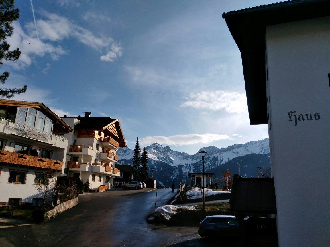 Apart Garni Hax'n Tenne