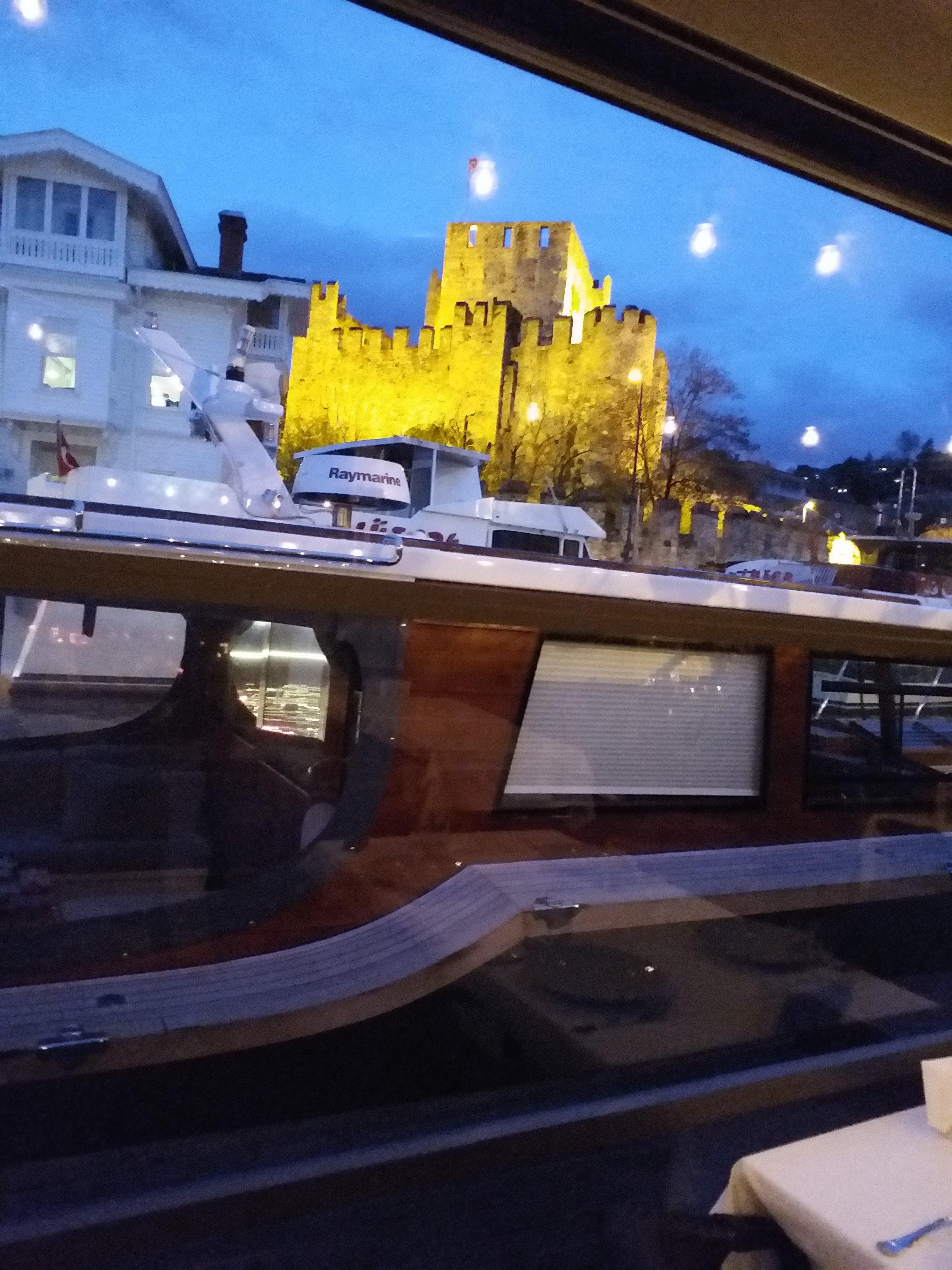 Hisar Buselik Meyhane