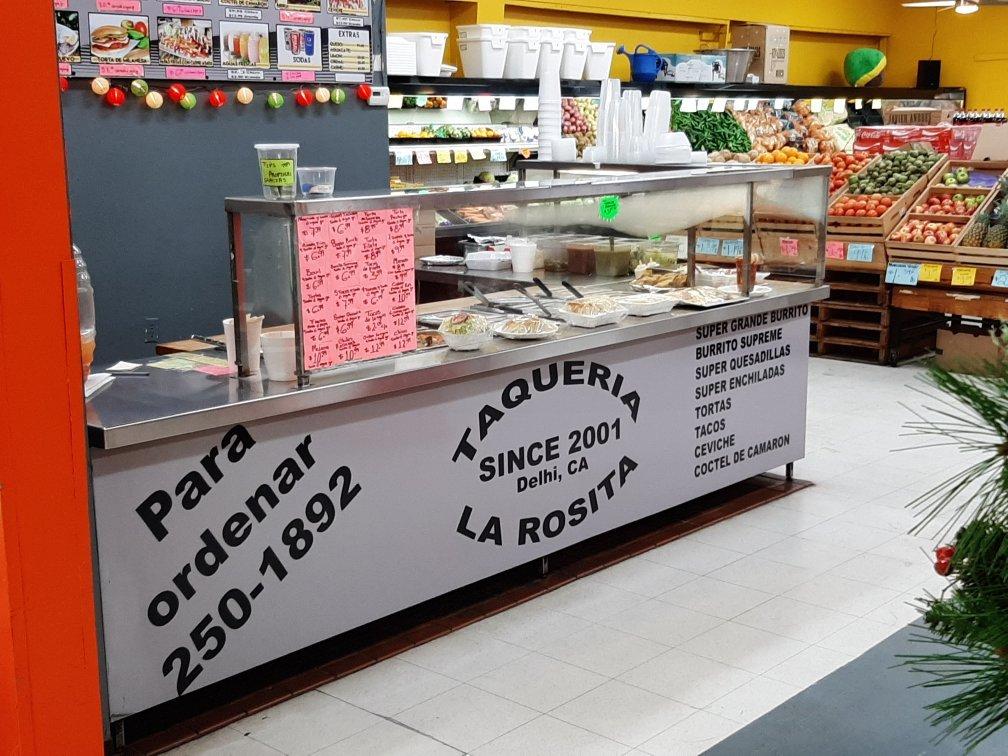 Photo by Whiteshark17